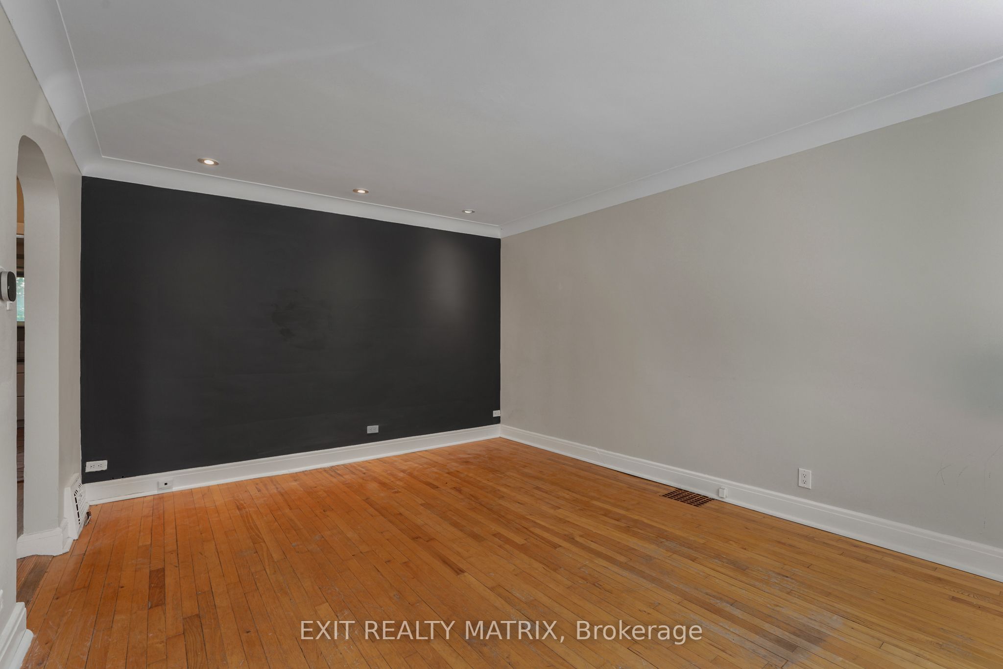 261 Montfort Street, Vanier and Kingsview Park, ON K1L 5P1 photo 5