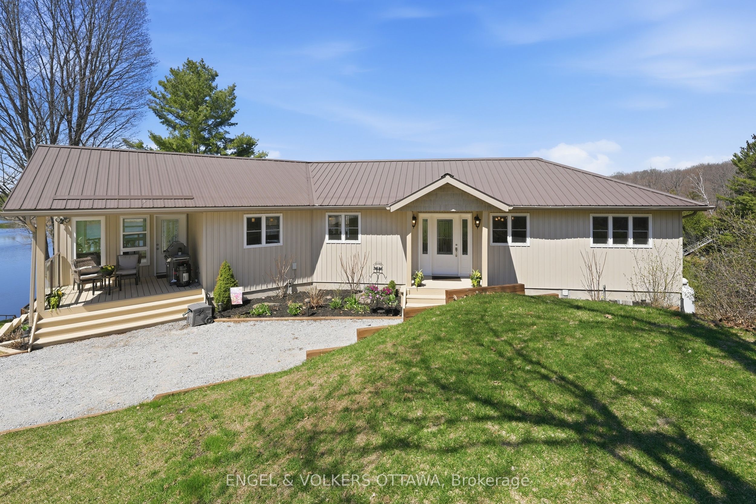 11805B 38 Highway, Frontenac, ON K0H 2V0 photo 2