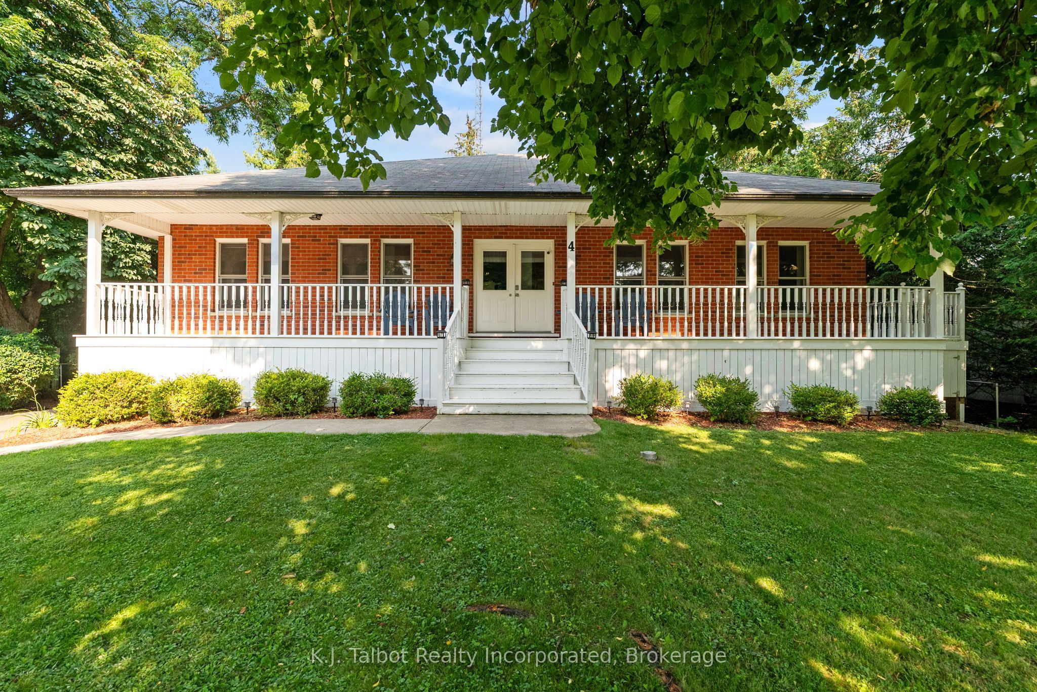 4 John Avenue, Bluewater, ON N0M 1G0 photo 3