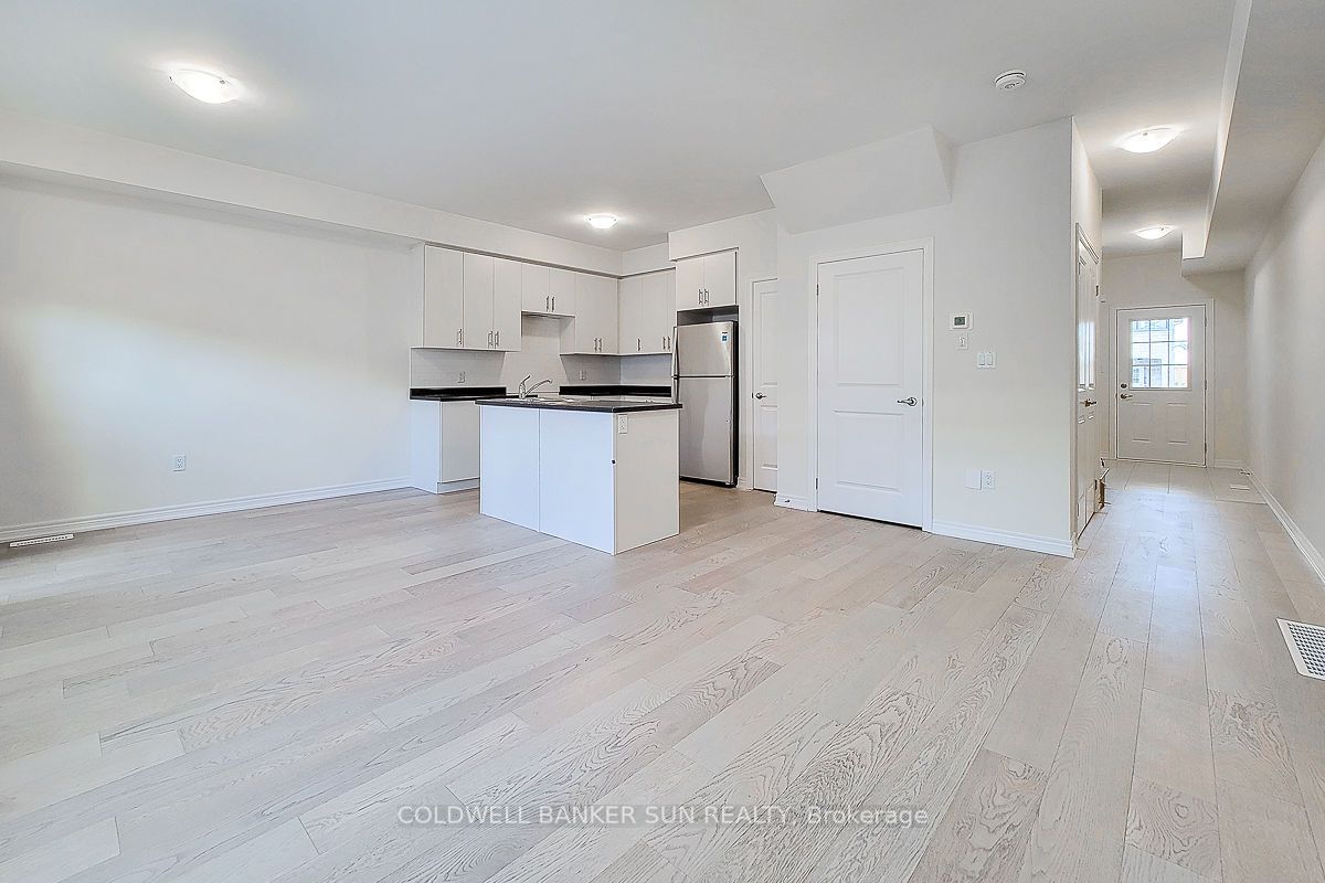 82 Pinot Crescent, Hamilton, ON L8E 0J9 photo 4