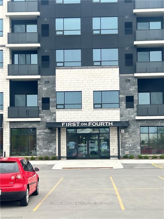300 FOURTH Avenue 404, St. Catharines, ON L2R 6P9 photo 2