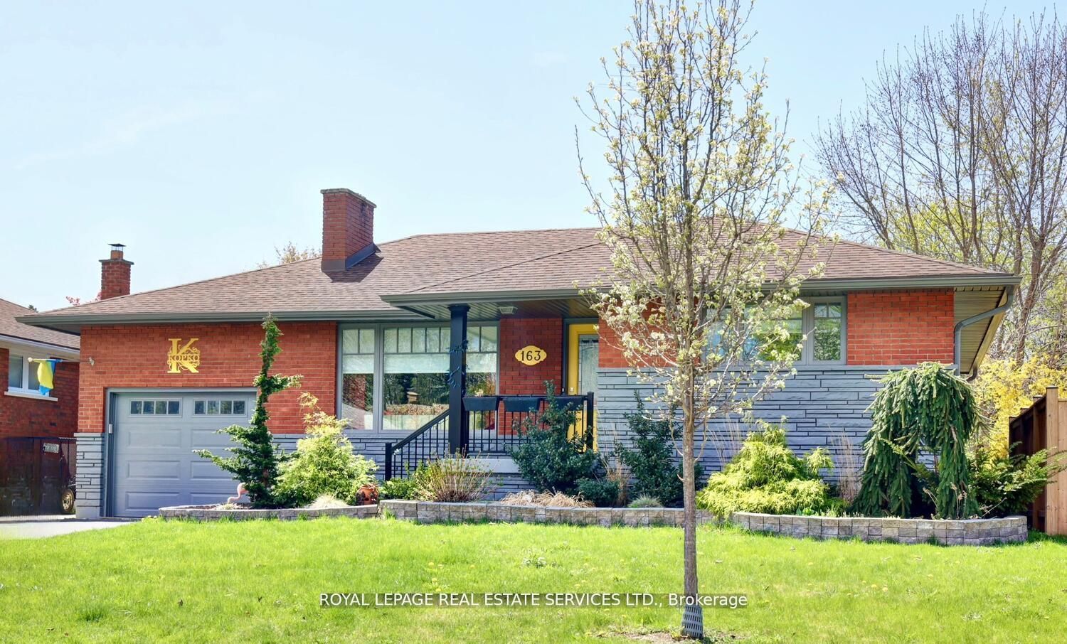163 Bendamere Avenue, Hamilton, ON L9C 1N6