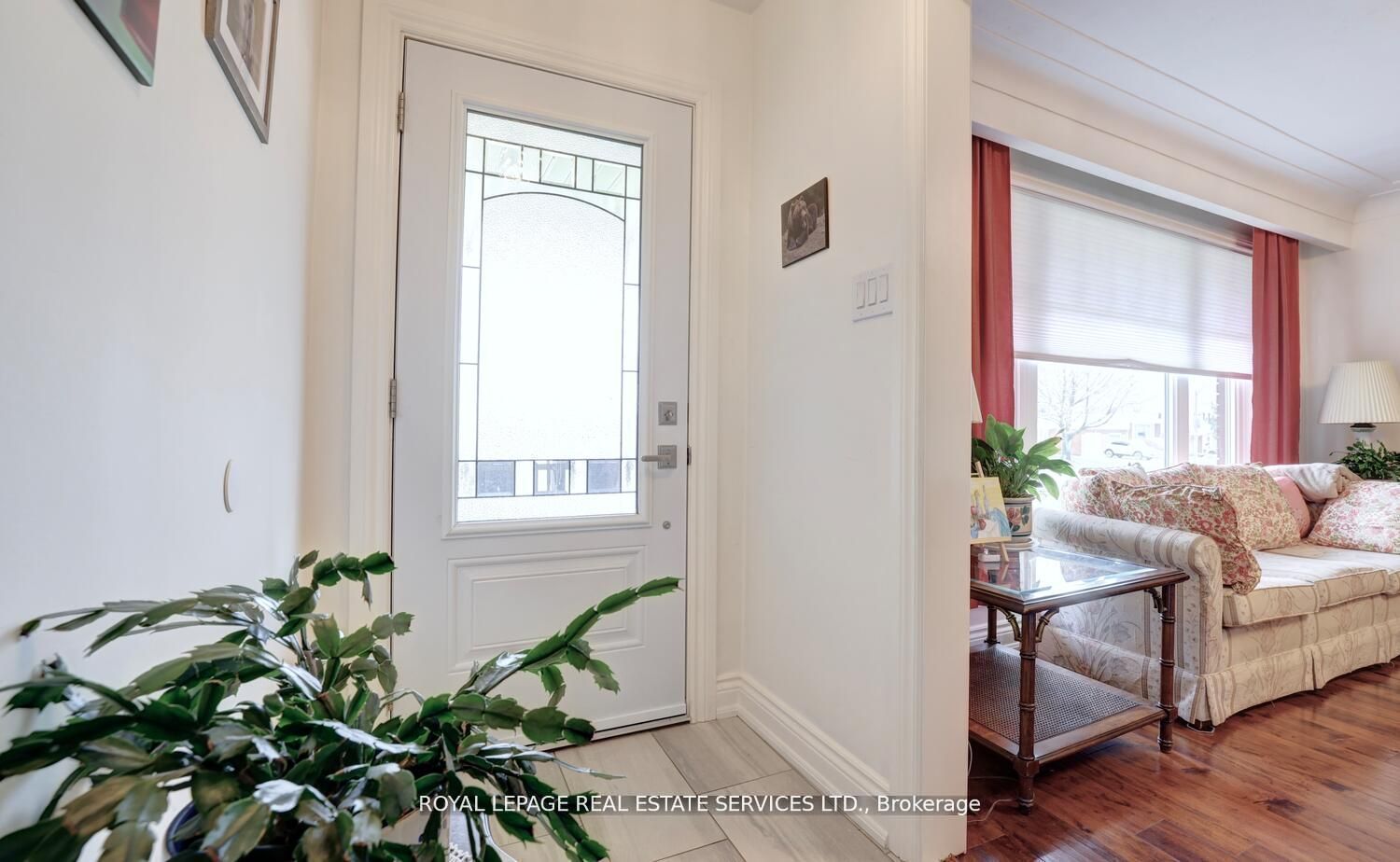 163 Bendamere Avenue, Hamilton, ON L9C 1N6 photo 3