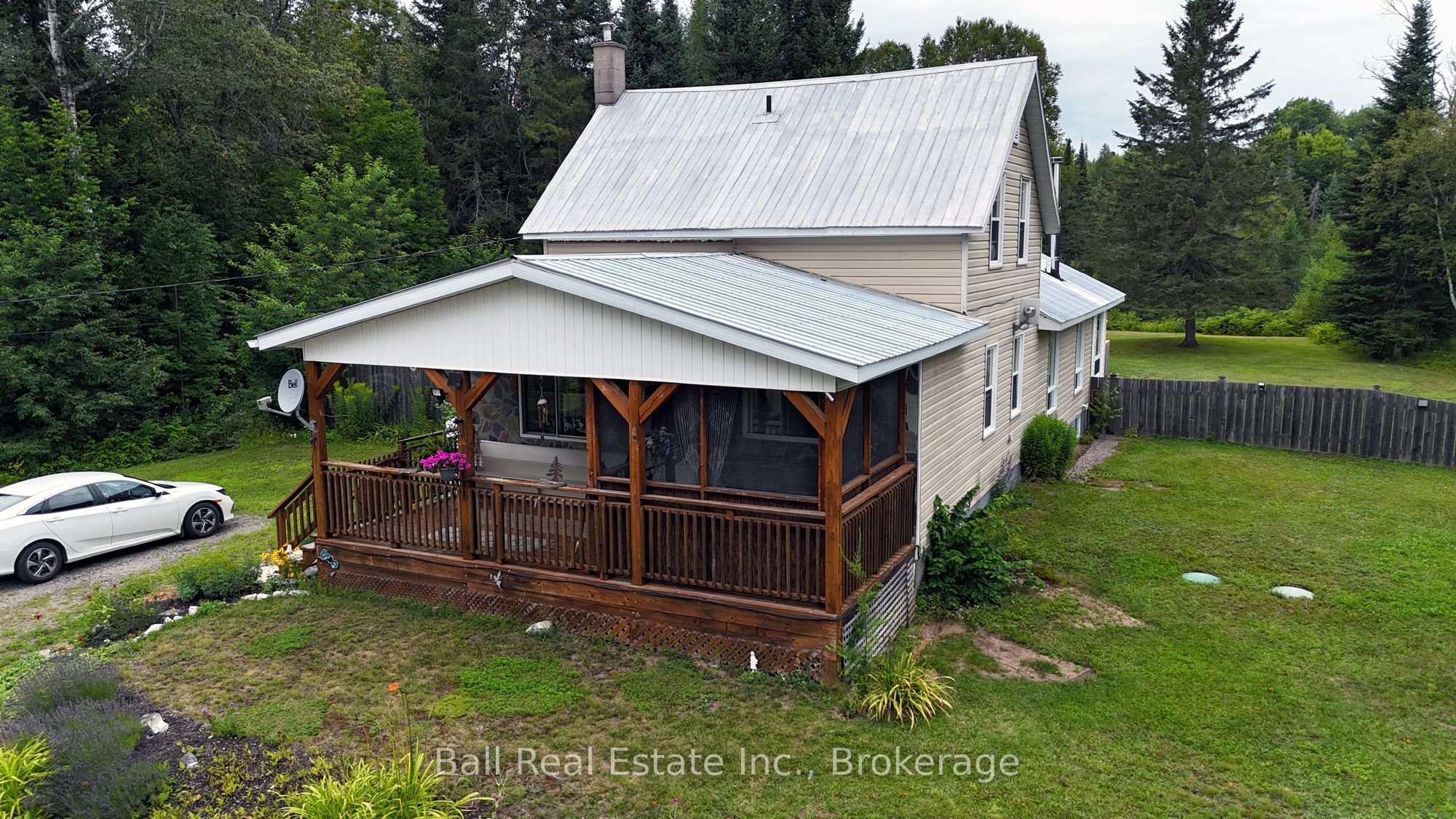 19573 Highway #118 Highway E, Highlands East, ON K0L 3C0 photo 4