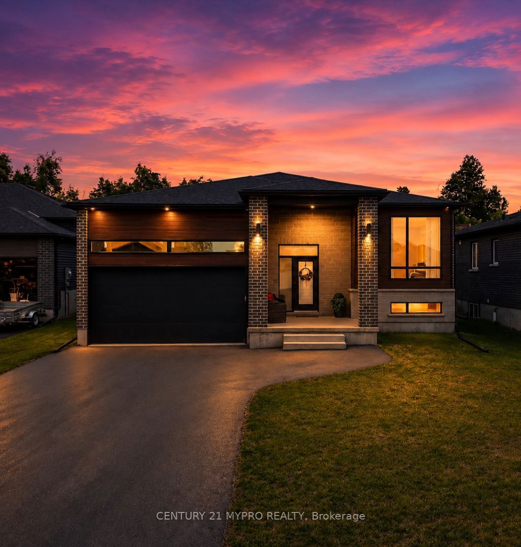 41 Schmidt Way, Quinte West, ON K8V 0L5 photo 2