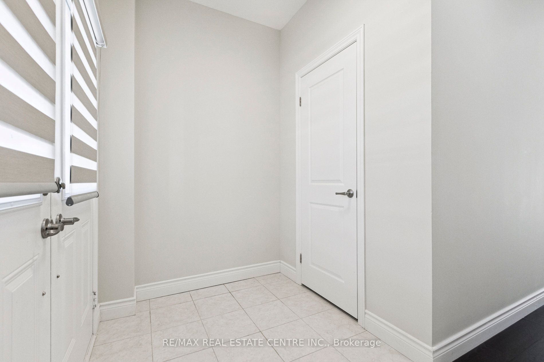 3 INGALLS Avenue, Brantford, ON N3V 0B7 photo 3
