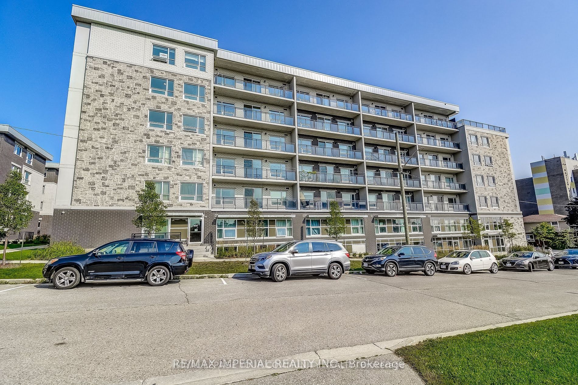 275 Larch Street B610, Waterloo, ON N2L 3R2