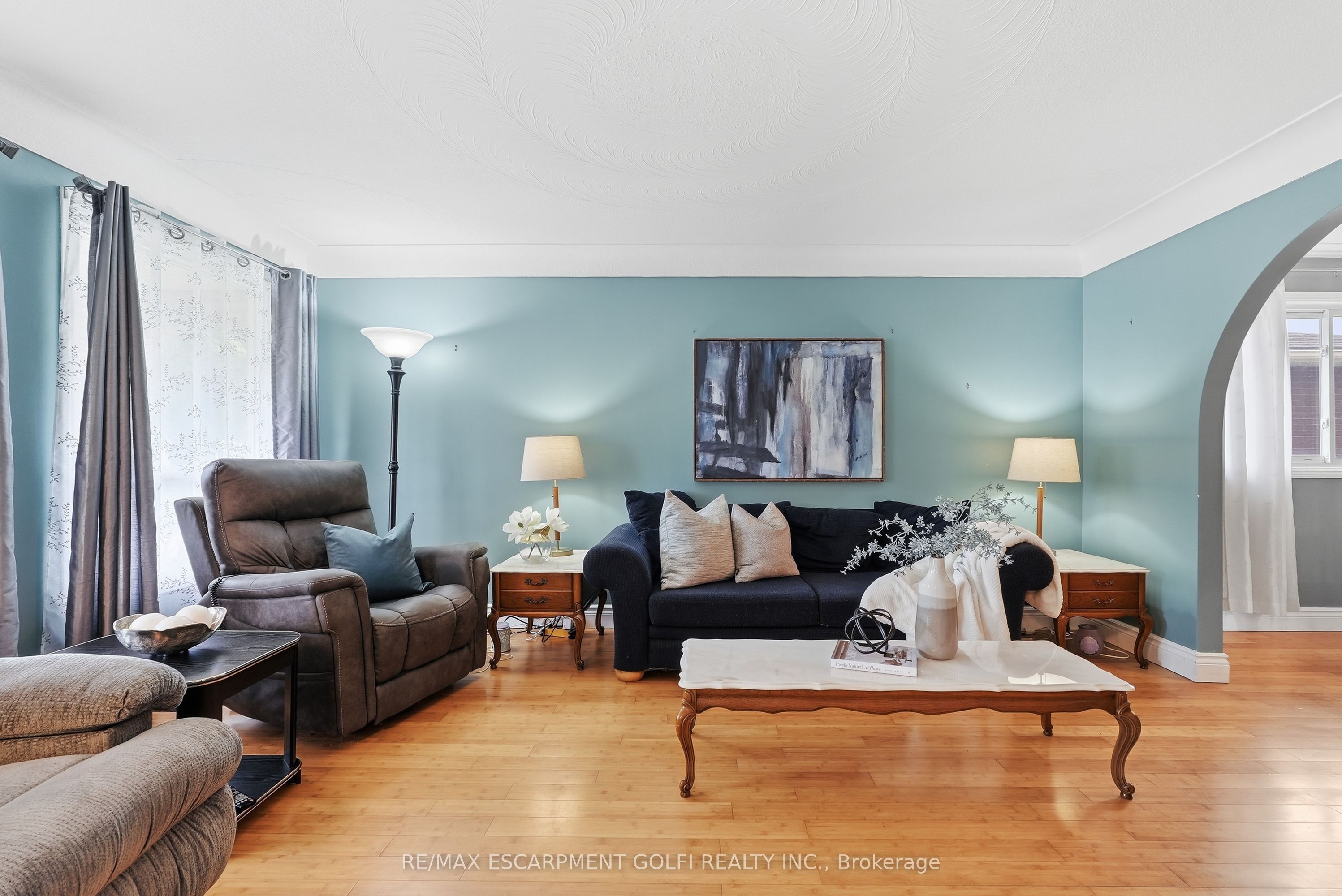 377 Carson Drive, Hamilton, ON L8T 4T8 photo 5