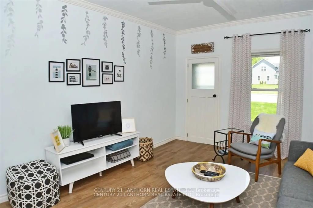 30 Stanley Street, Prince Edward County, ON K0K 1G0 photo 4