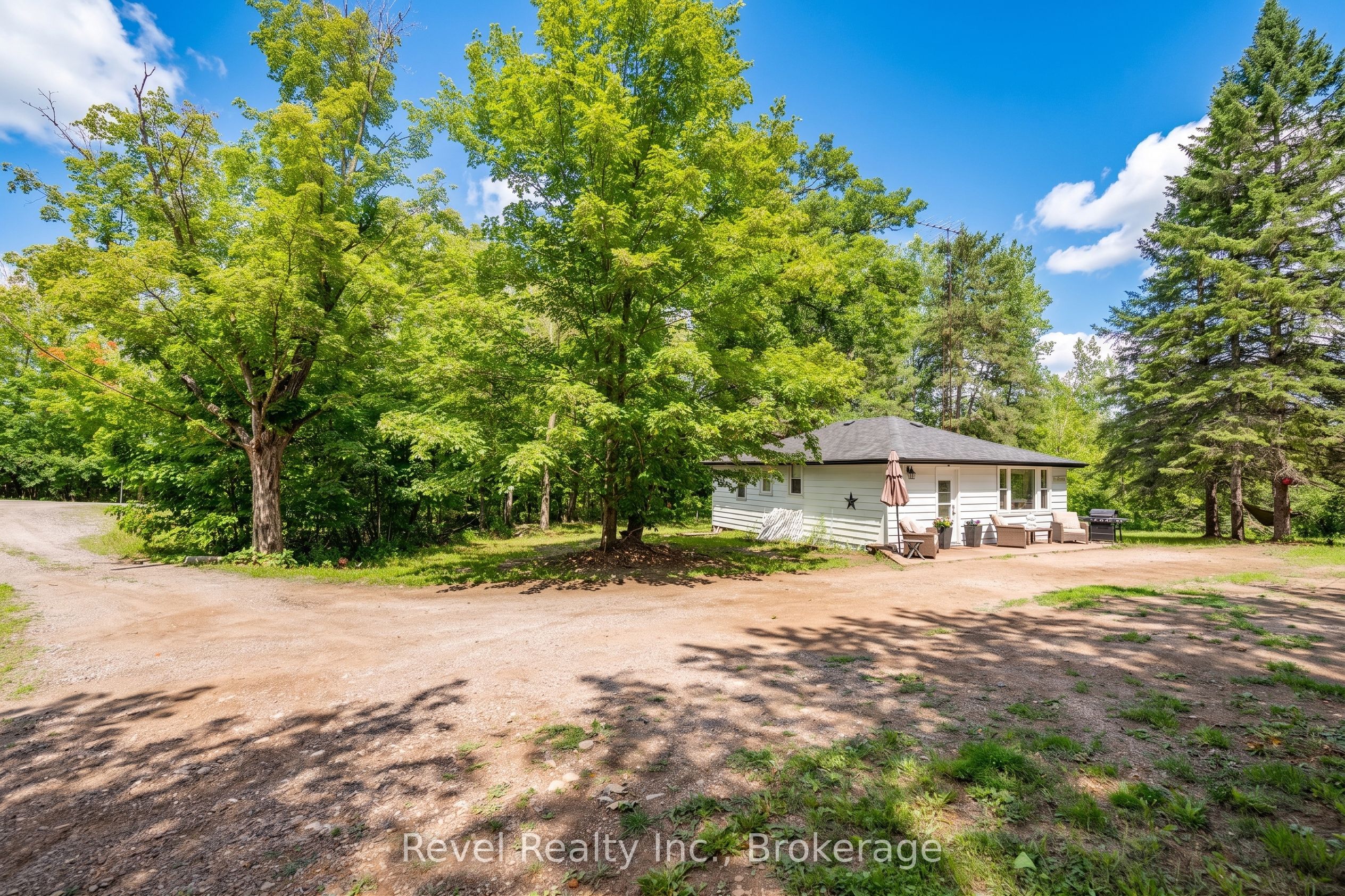 4 Gypsy Point Road, Trent Lakes, ON K0M 1A0 photo 3
