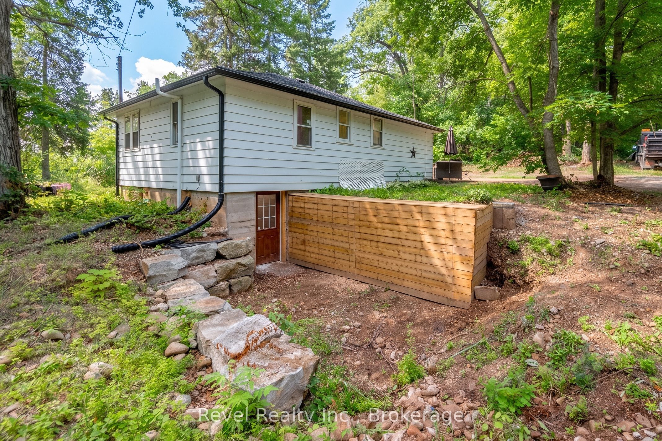 4 Gypsy Point Road, Trent Lakes, ON K0M 1A0 photo 5