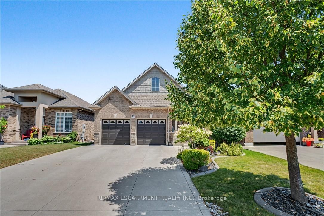 12 Silverwood Avenue, Welland, ON L3C 0B7 photo 3