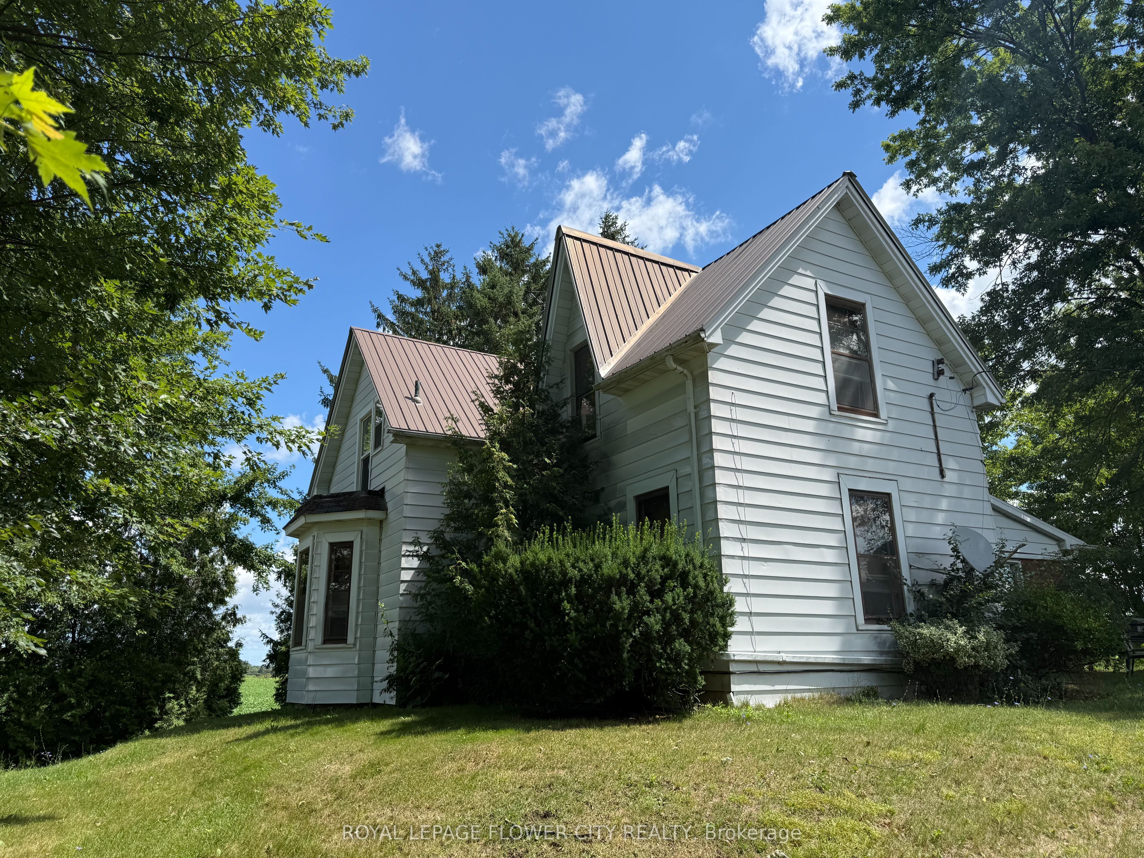 422 MCCLUNG Road, Haldimand, ON N3W 1T9