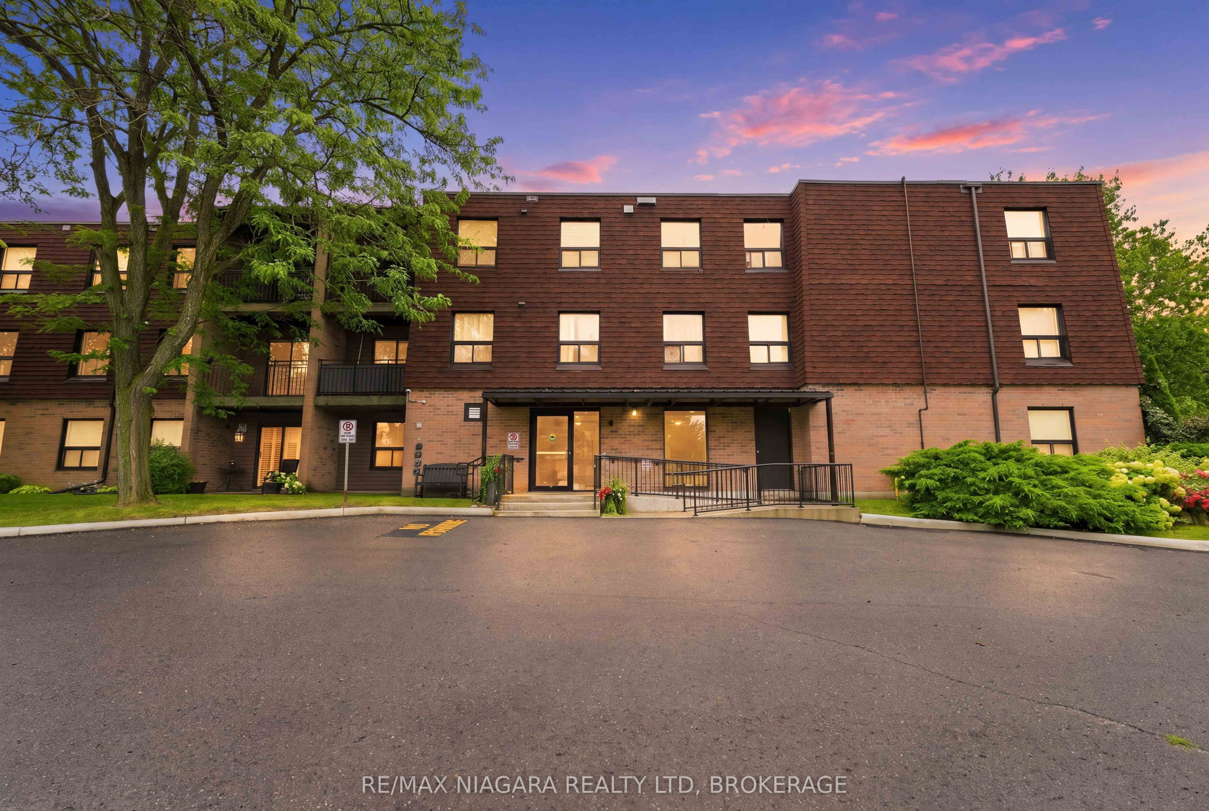 4209 Hixon Street 313, Lincoln, ON L3J 0K2