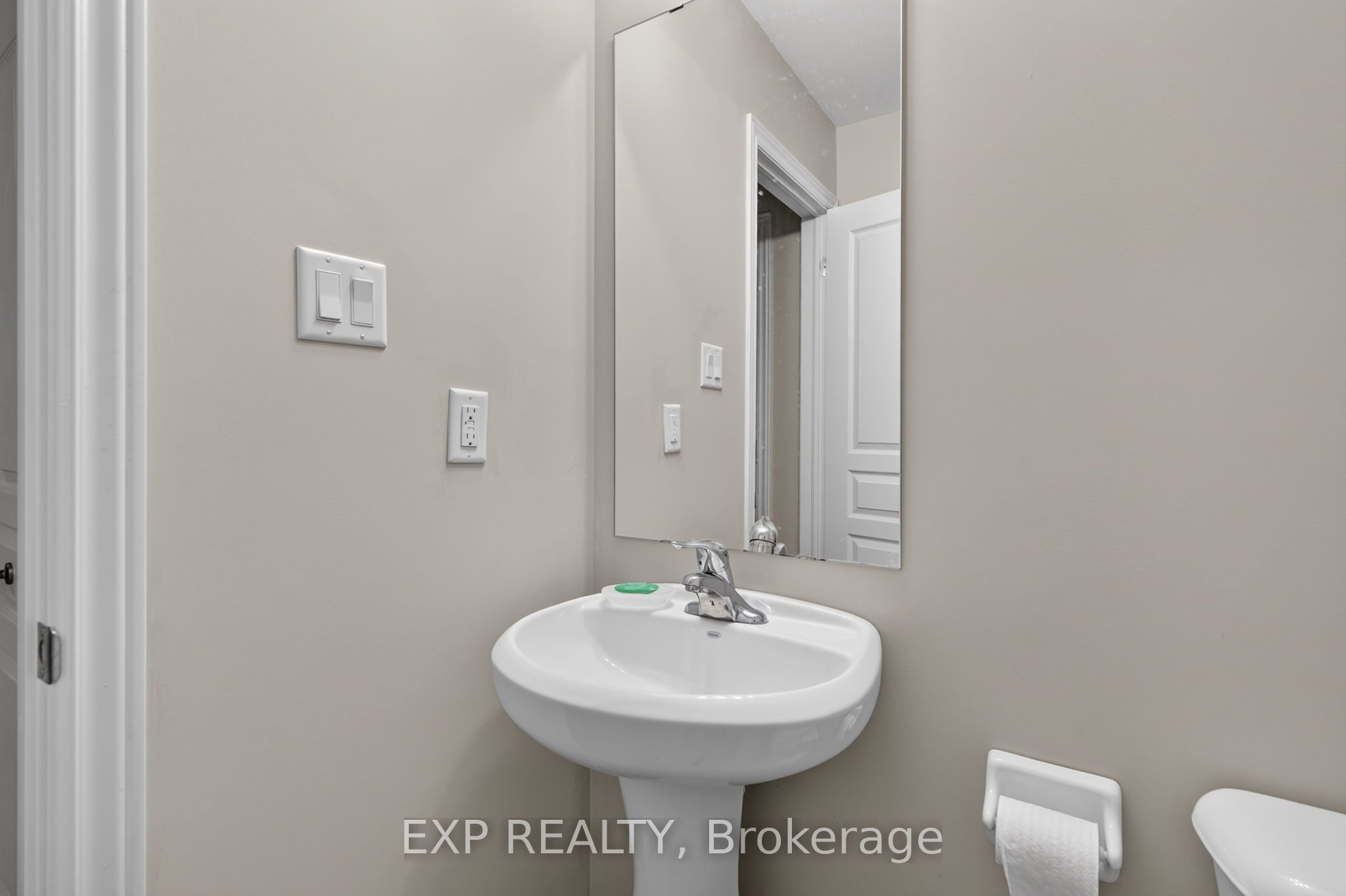 930 Silverfox Crescent, London North, ON N6G 5B6 photo 5