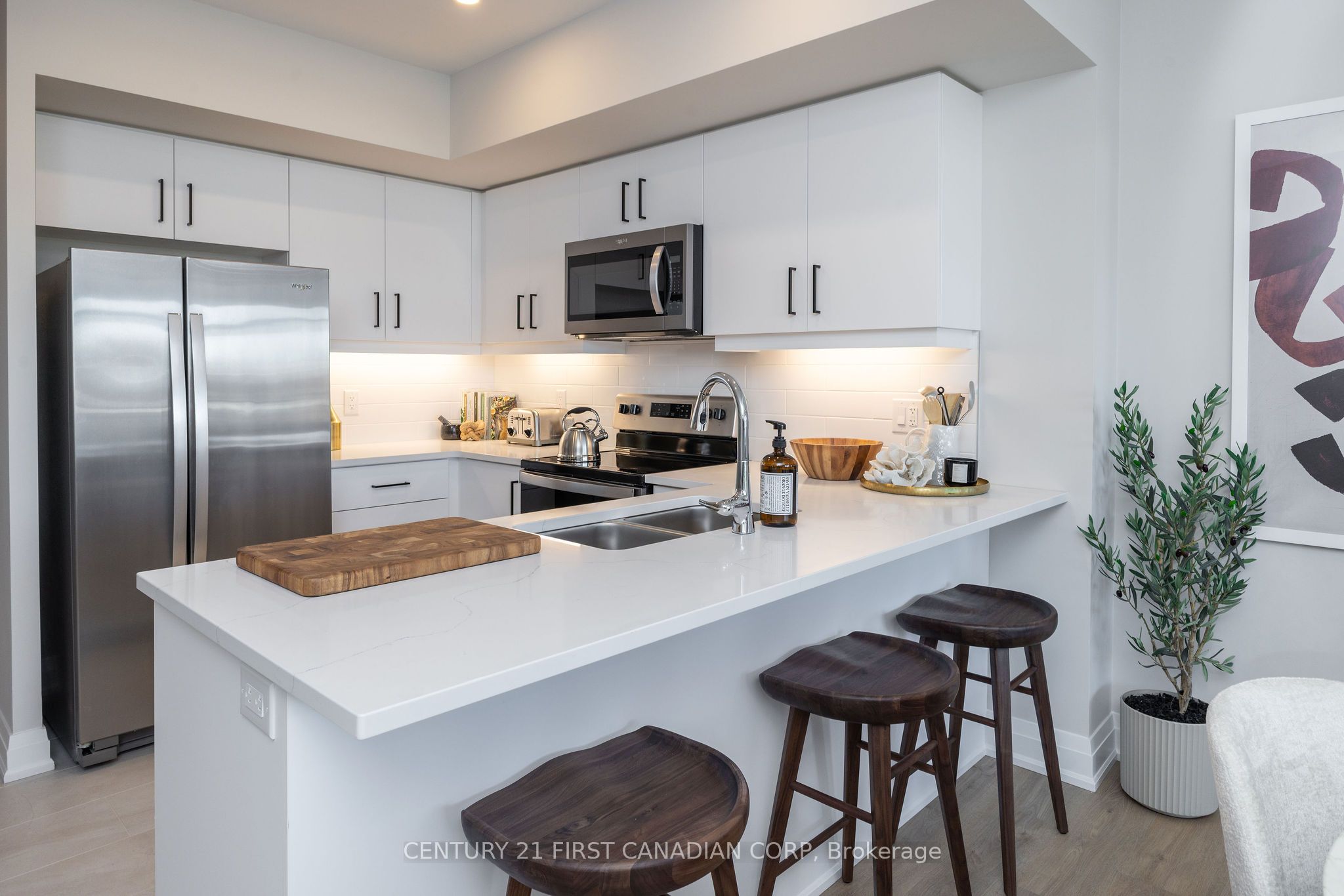 4286 E King Street 1004, Kitchener, ON N2P 2E9 photo 3