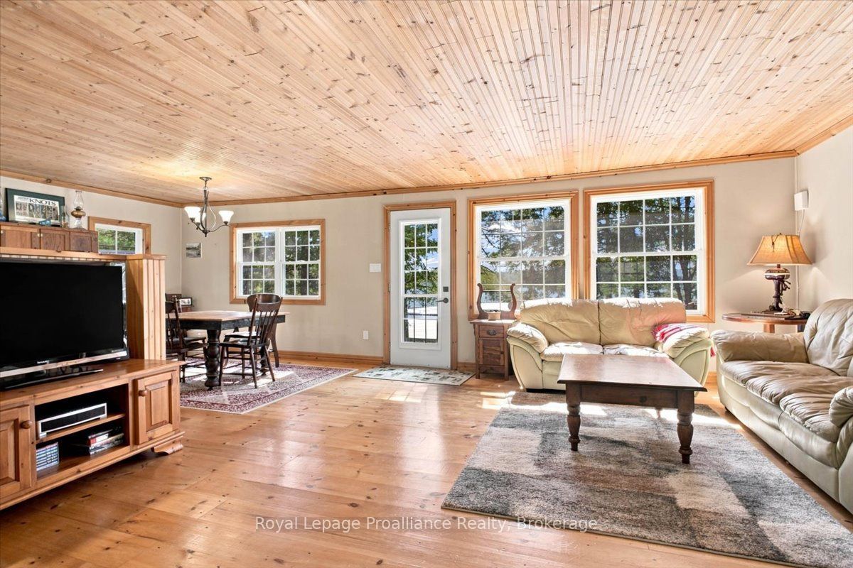 146 Skootamatta Lake, Addington Highlands, ON K0H 1K0 photo 2