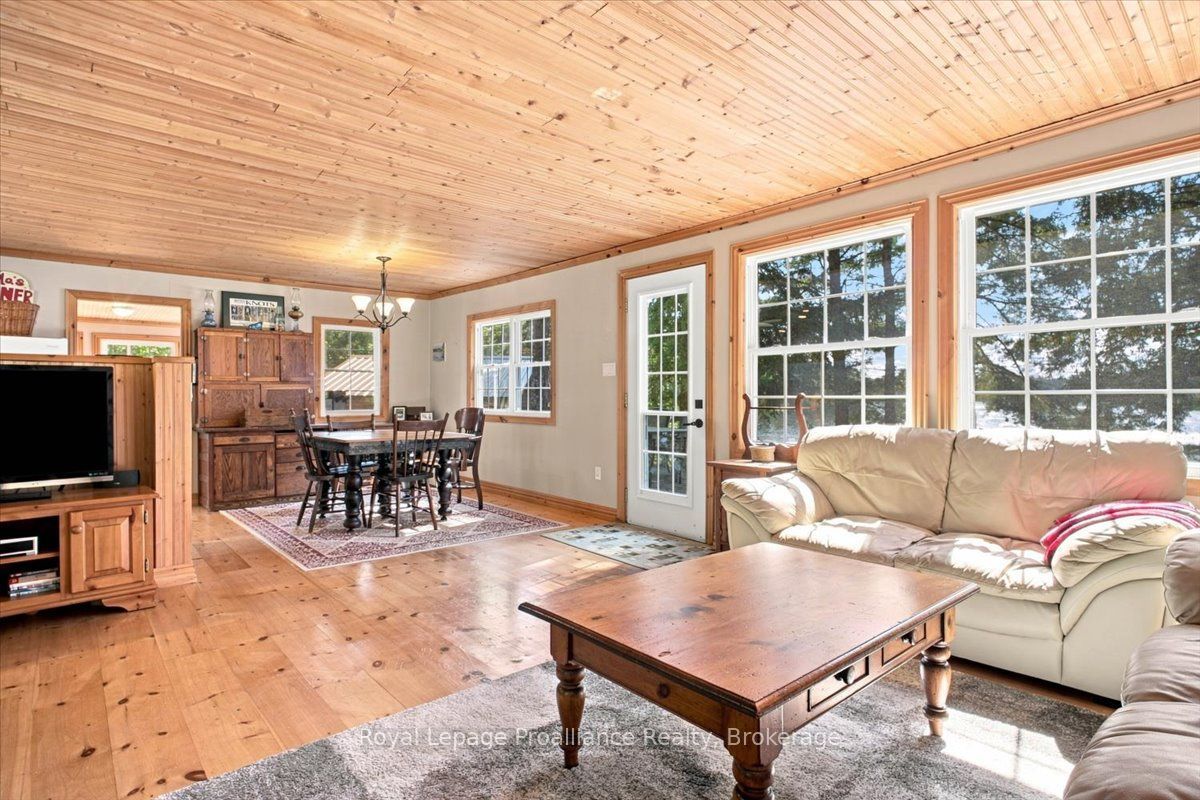 146 Skootamatta Lake, Addington Highlands, ON K0H 1K0 photo 3