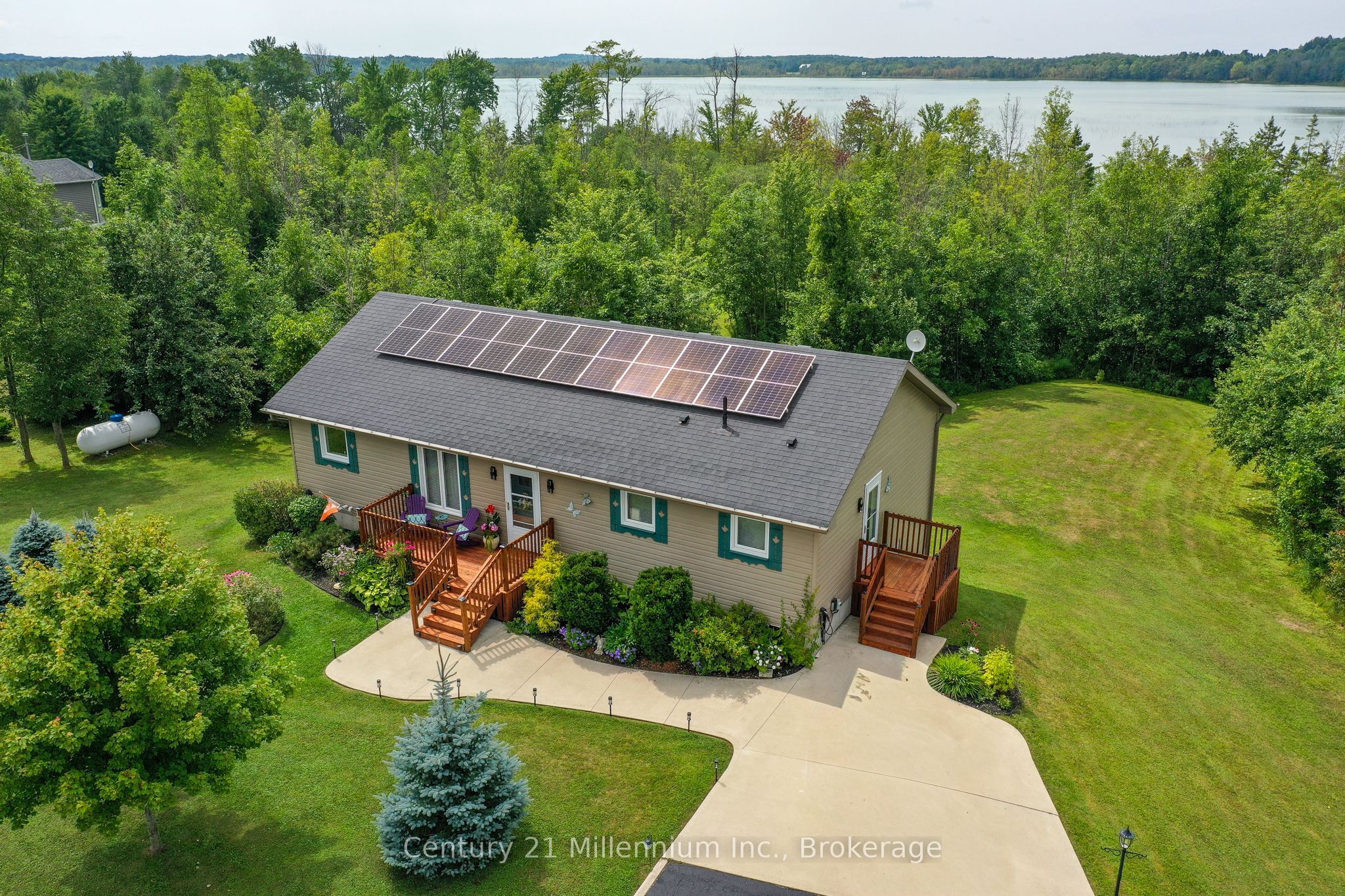 126 Almur Drive, Georgian Bluffs, ON N0H 2T0