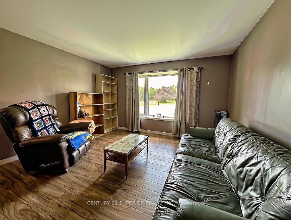 464 James Street S, Thunder Bay, ON P7E 2V5 photo 5