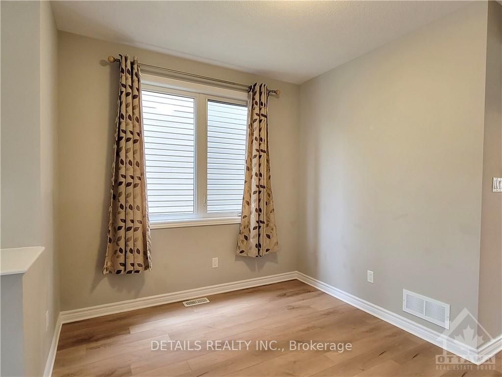 251 SADDLEBACK Crescent, Kanata, ON K2T 0K8 photo 5