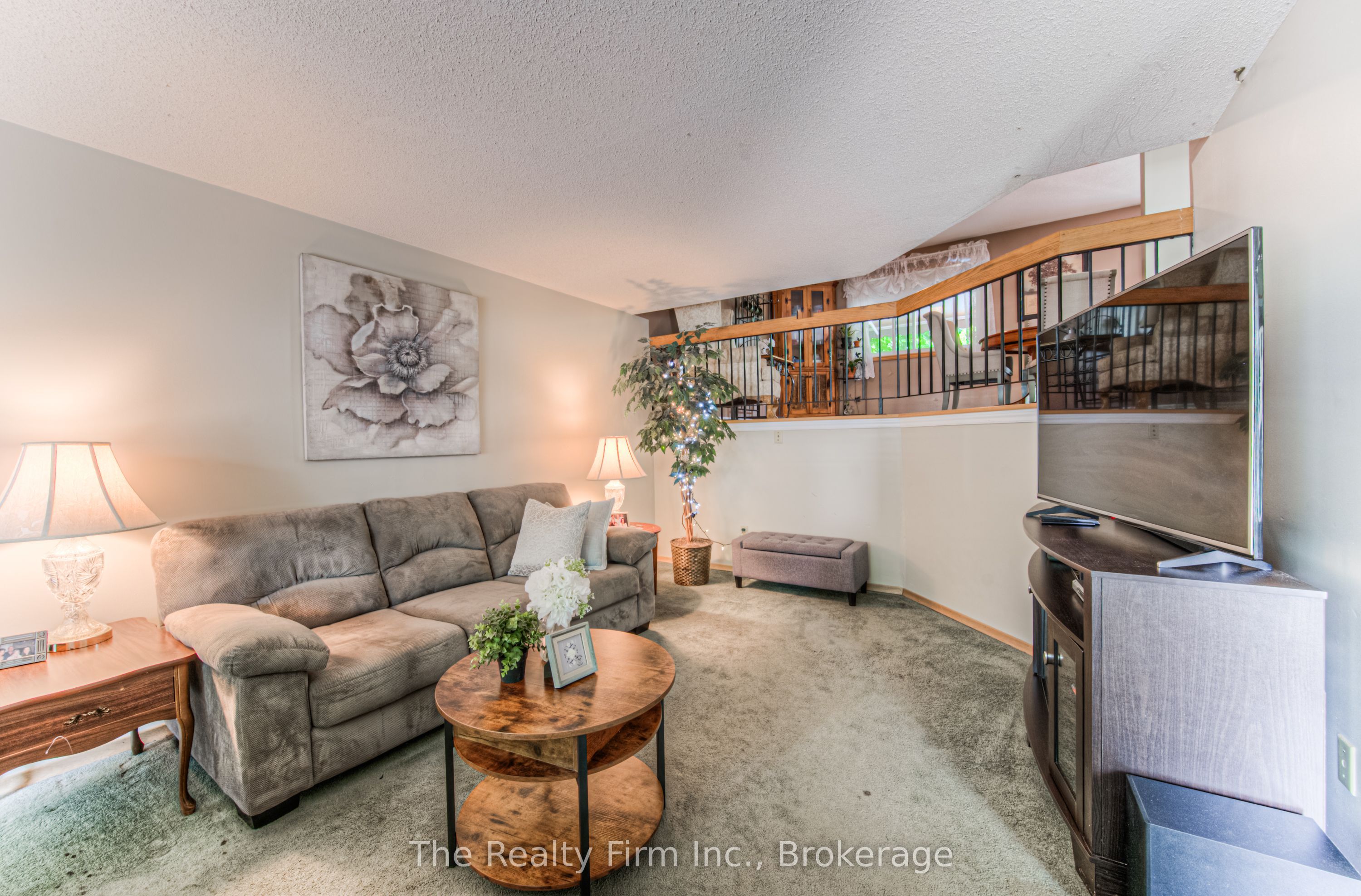 82 Roseneath Crescent, Kitchener, ON N2E 1V9 photo 5