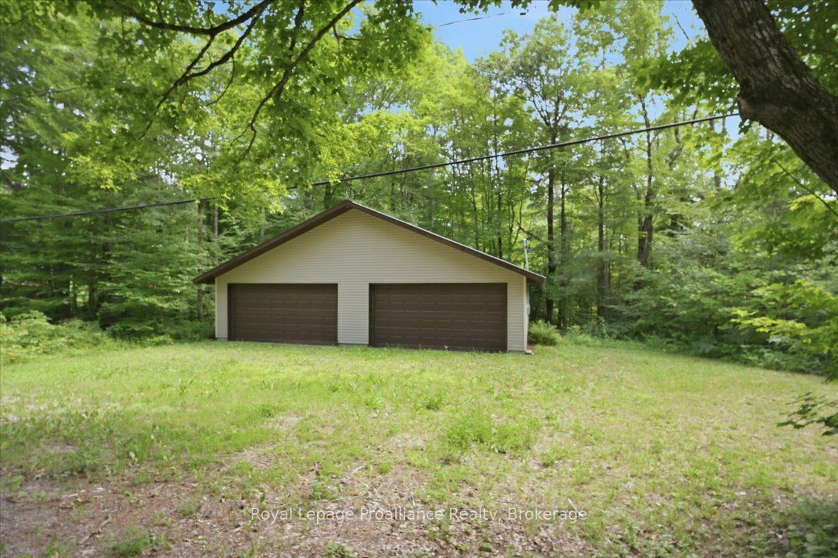 182 Jacques Bay Road, Addington Highlands, ON K0K 1K0