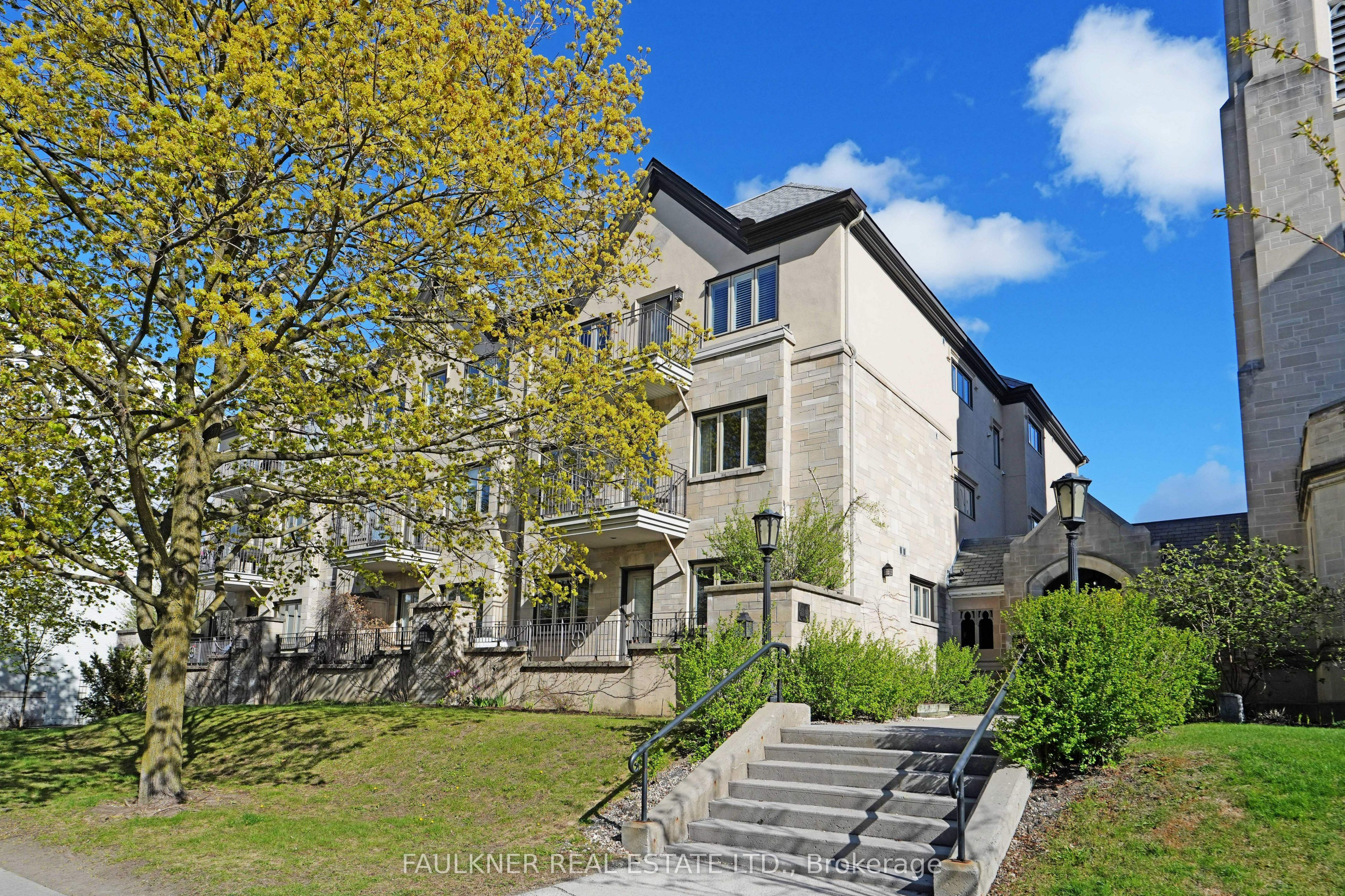 130 Glebe Avenue 203, Glebe - Ottawa East and Area, ON K1S 2C5