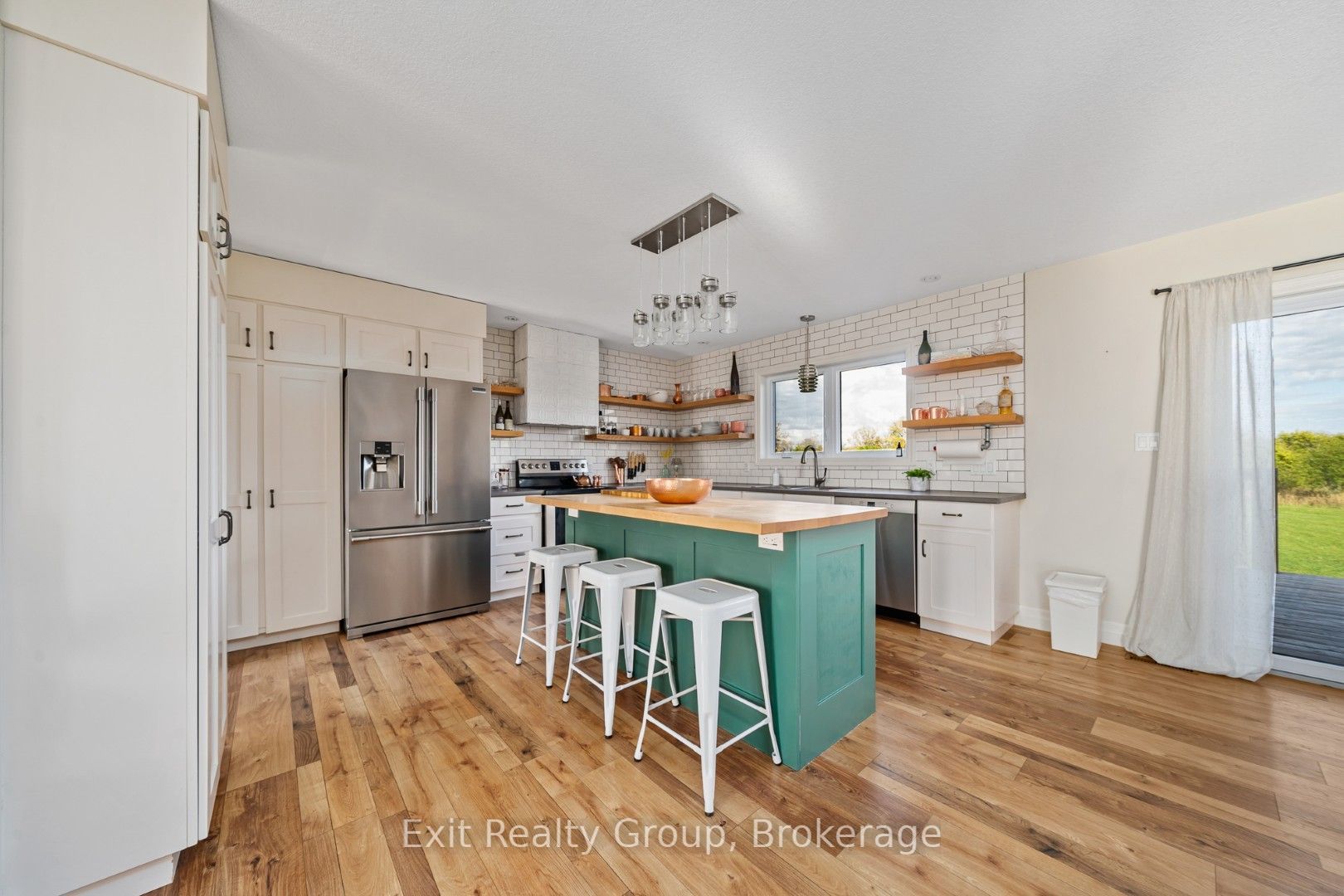 20858 Loyalist Parkway, Prince Edward County, ON K0K 1L0 photo 5