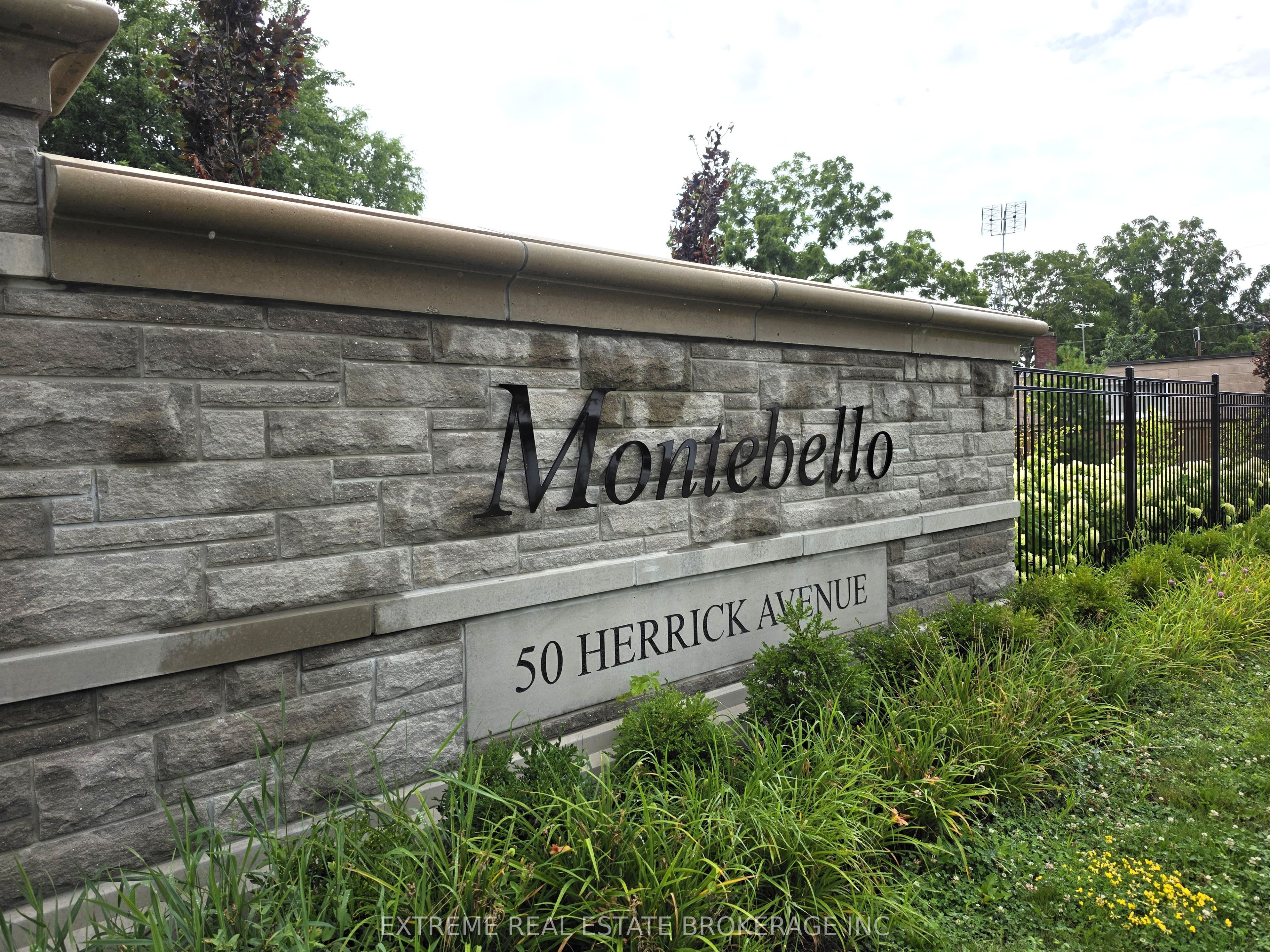 50 Herrick Avenue 207, St. Catharines, ON L2P 0G3