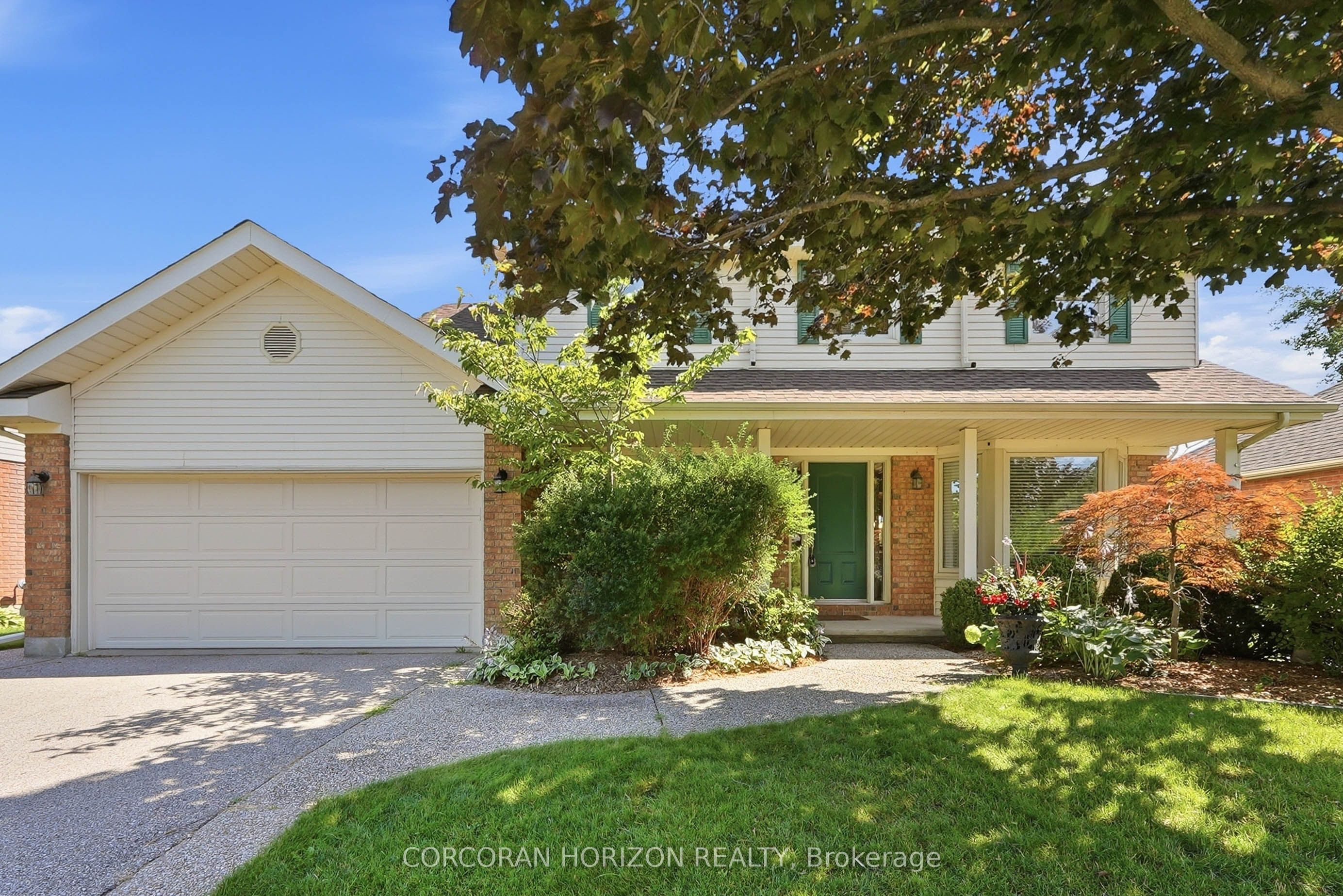 46 Devils Creek Drive, Cambridge, ON N1S 4Y3 photo 3