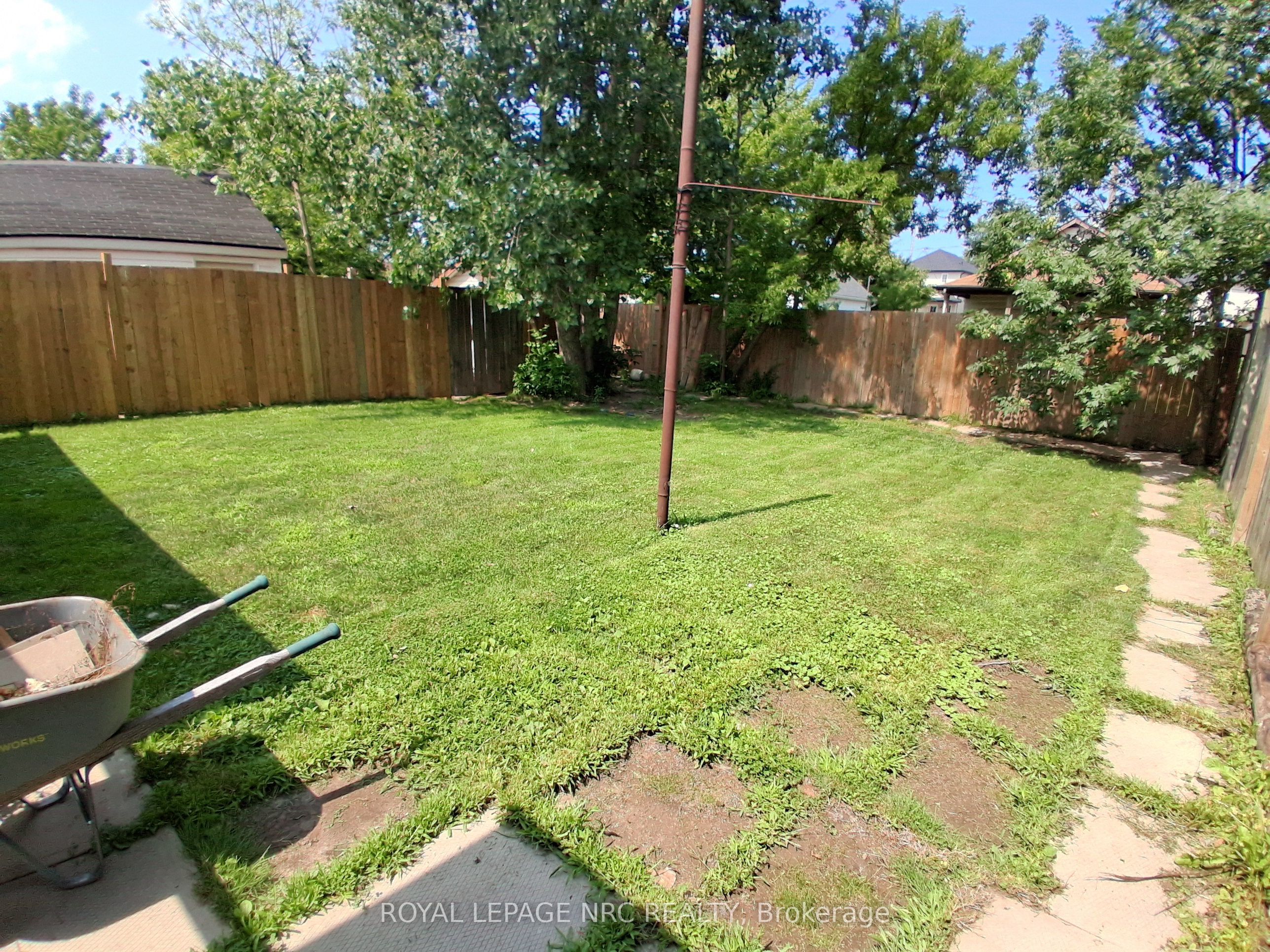 42 Cumming Street, St. Catharines, ON L2S 1H9 photo 3