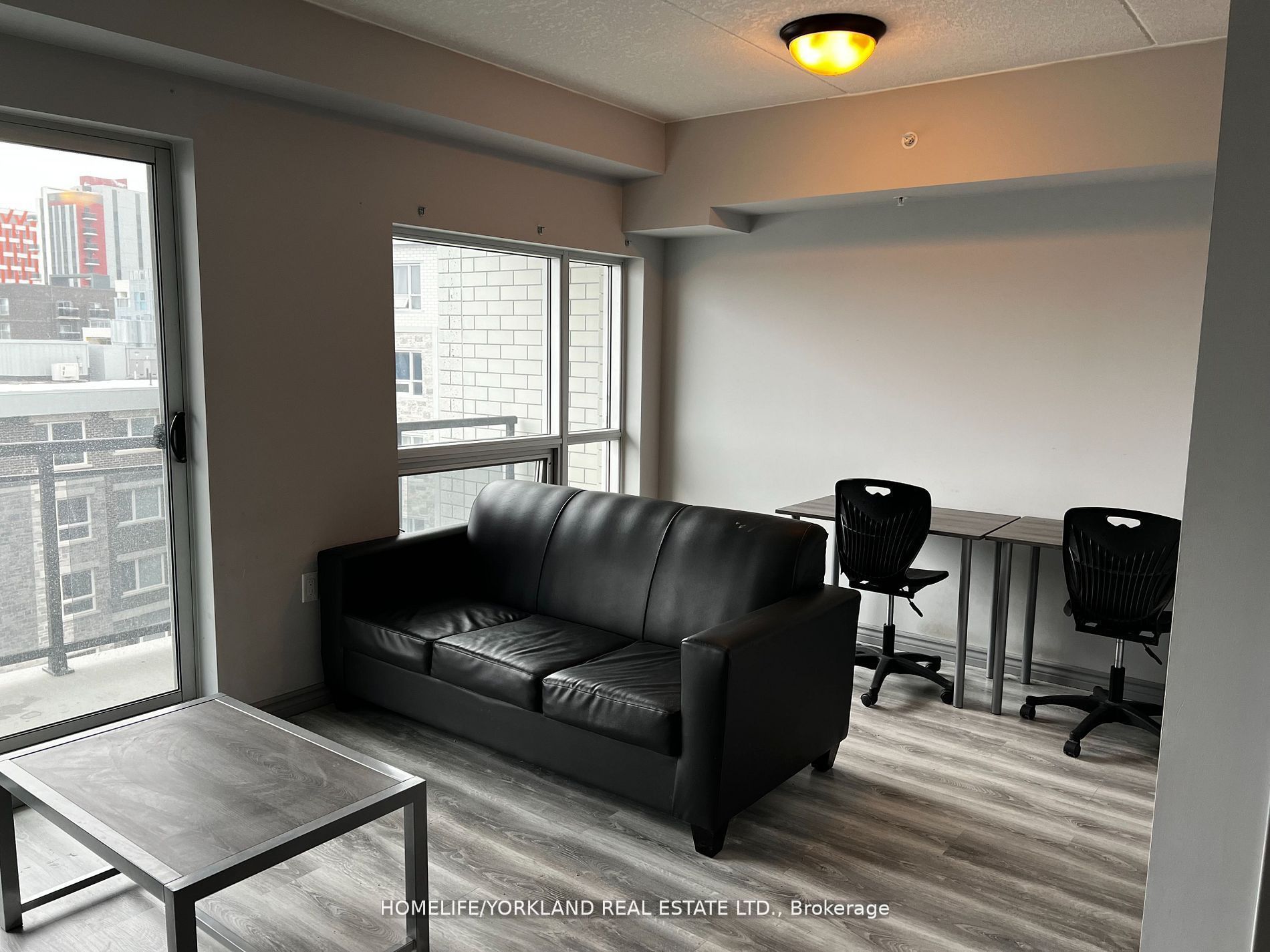 275 Larch Street G612, Waterloo, ON N2L 3R2 photo 3