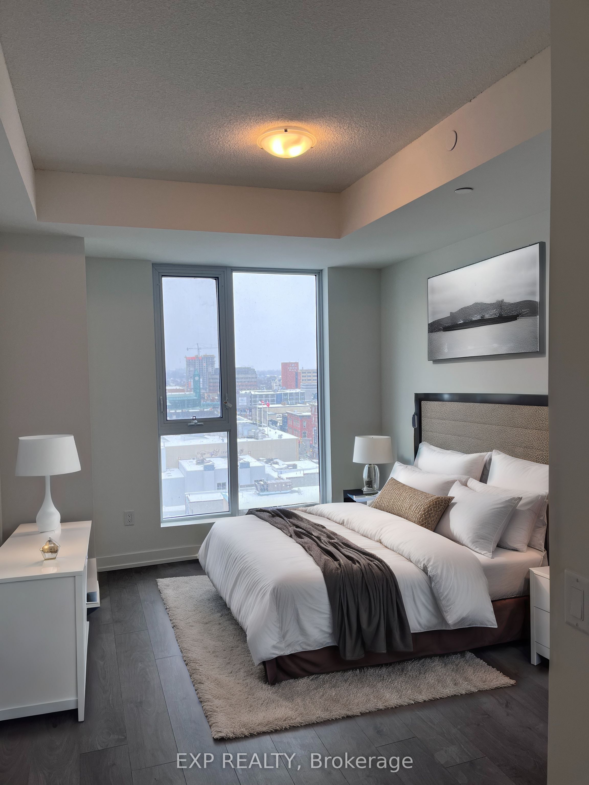 55 Duke Street W 906, Kitchener, ON N2H 0C9 photo 4