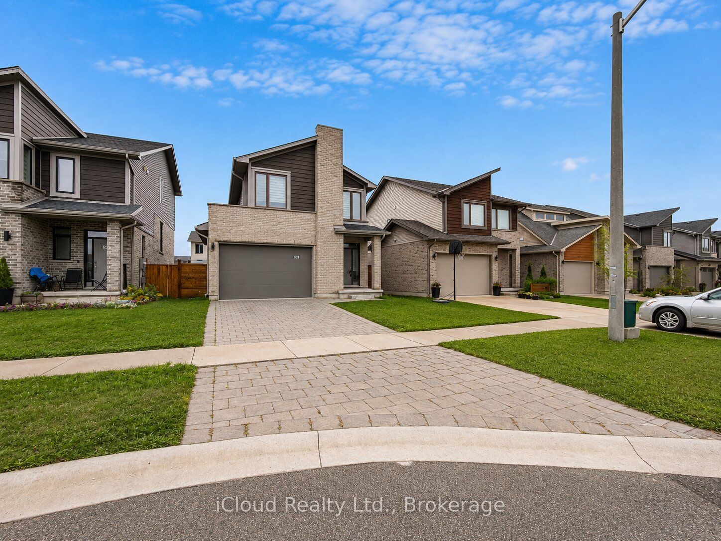527 Chelton Road, London South, ON N6M 0H9