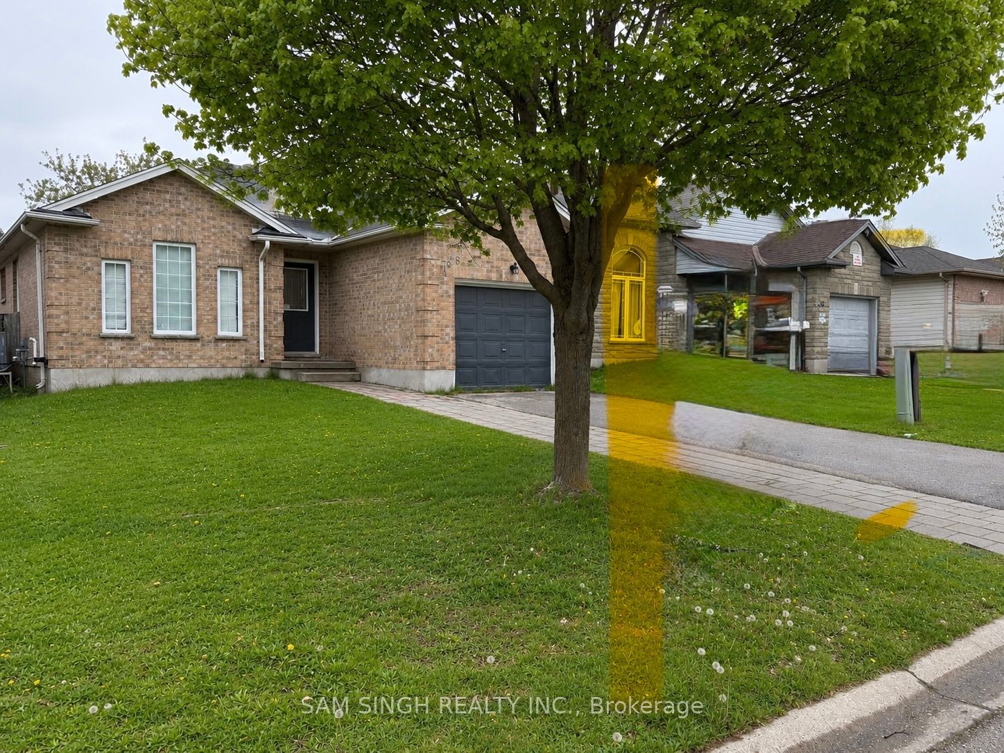 185 Thurman Circle, London East, ON N5V 4Z1 photo 3