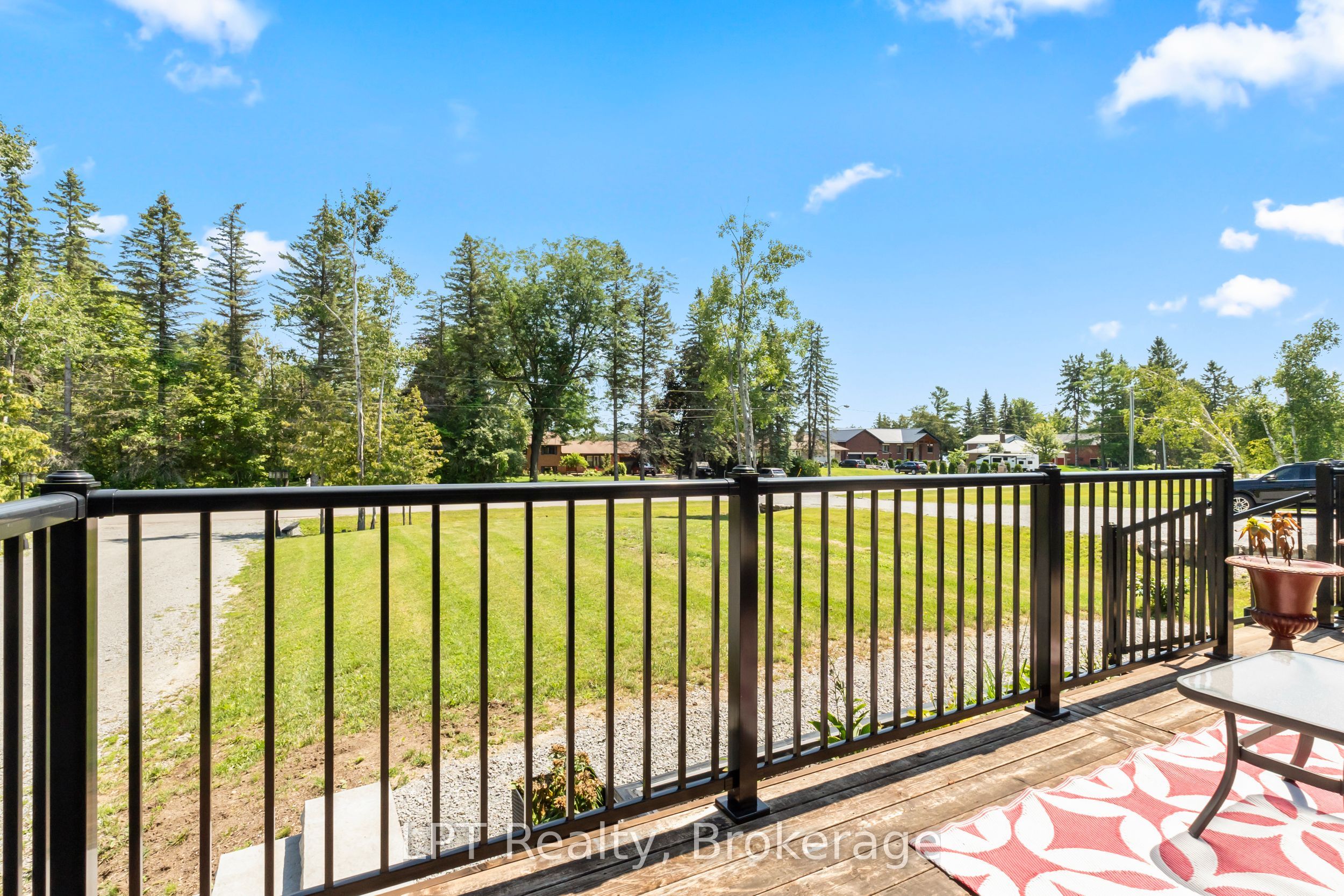 61 Pinewood Boulevard, Kawartha Lakes, ON K0M 2T0 photo 5