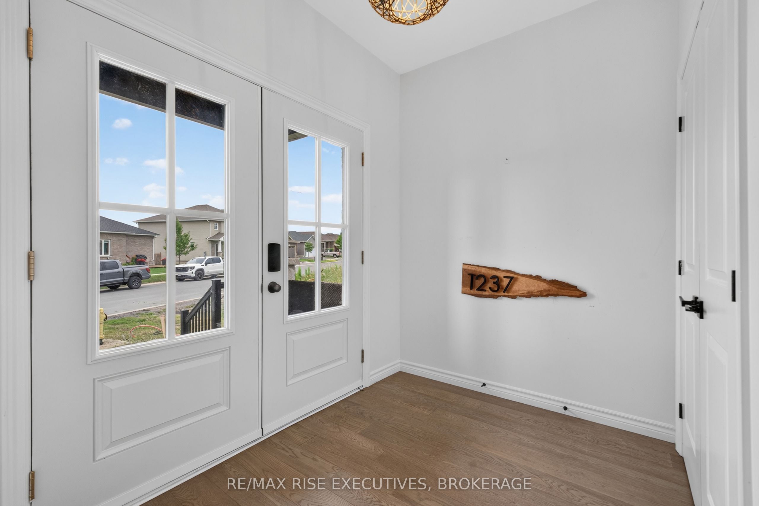 1237 Carfa Crescent, Kingston, ON K7P 0M7 photo 3
