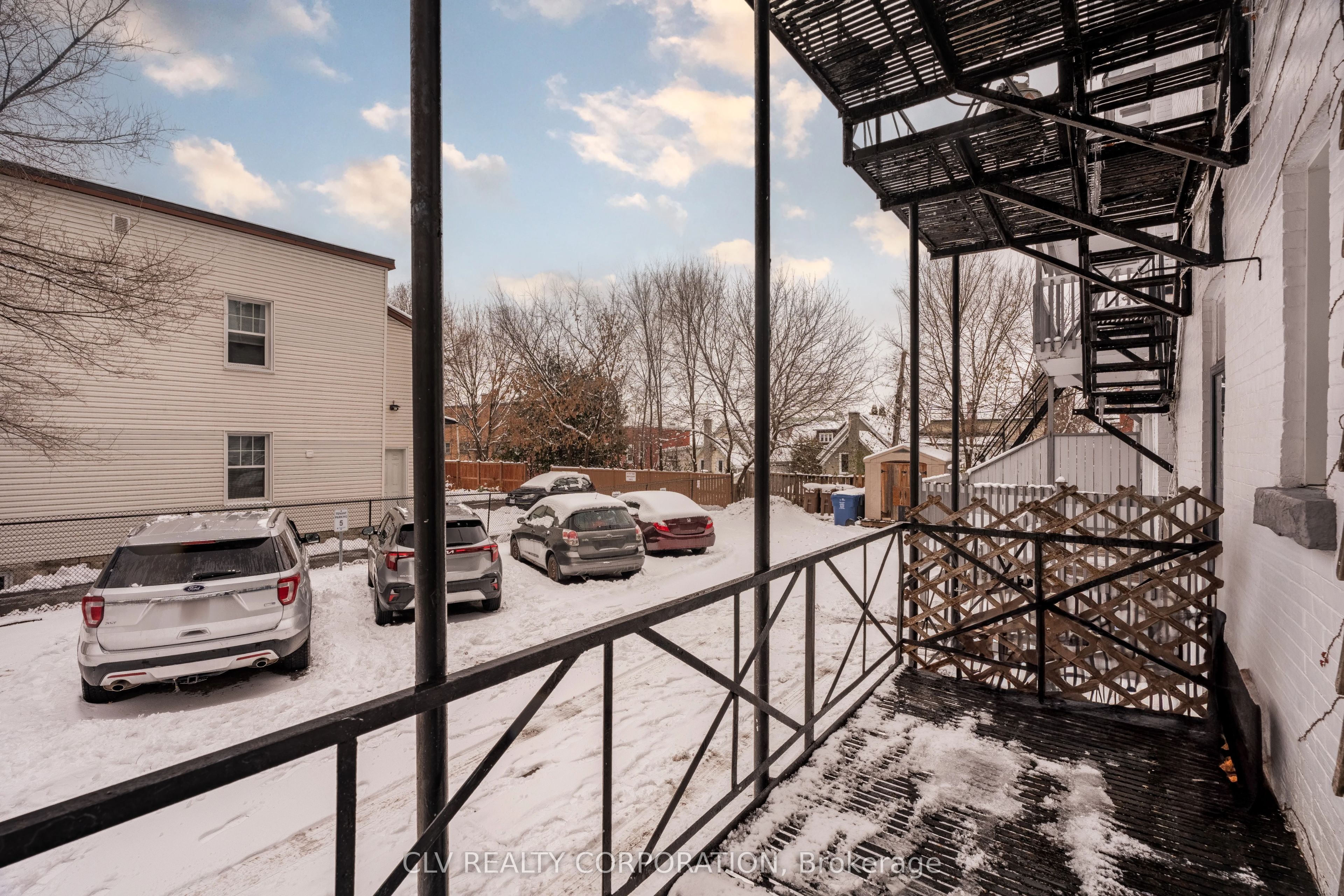120 Wurtemburg Street 1, Lower Town - Sandy Hill, ON K1N 8M3 photo 3