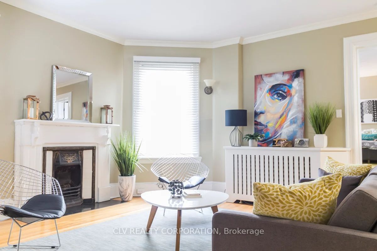143 Maclaren Street 3, Ottawa Centre, ON K2P 0K8 photo 3