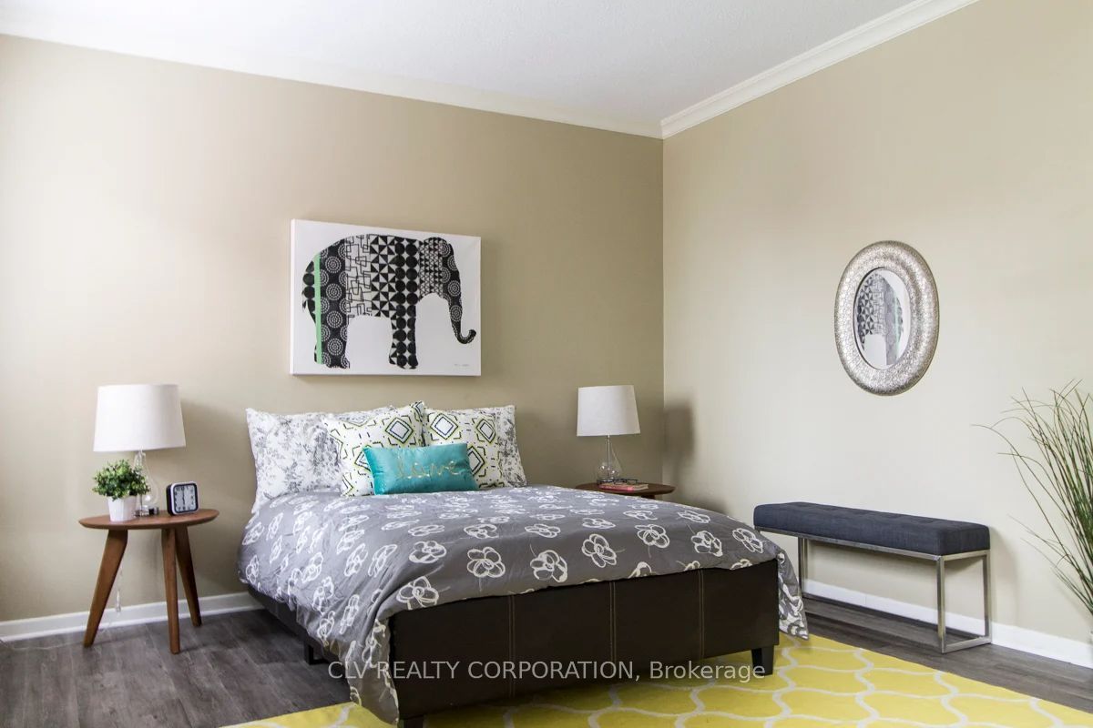 143 Maclaren Street 5, Ottawa Centre, ON K2P 0K8 photo 5