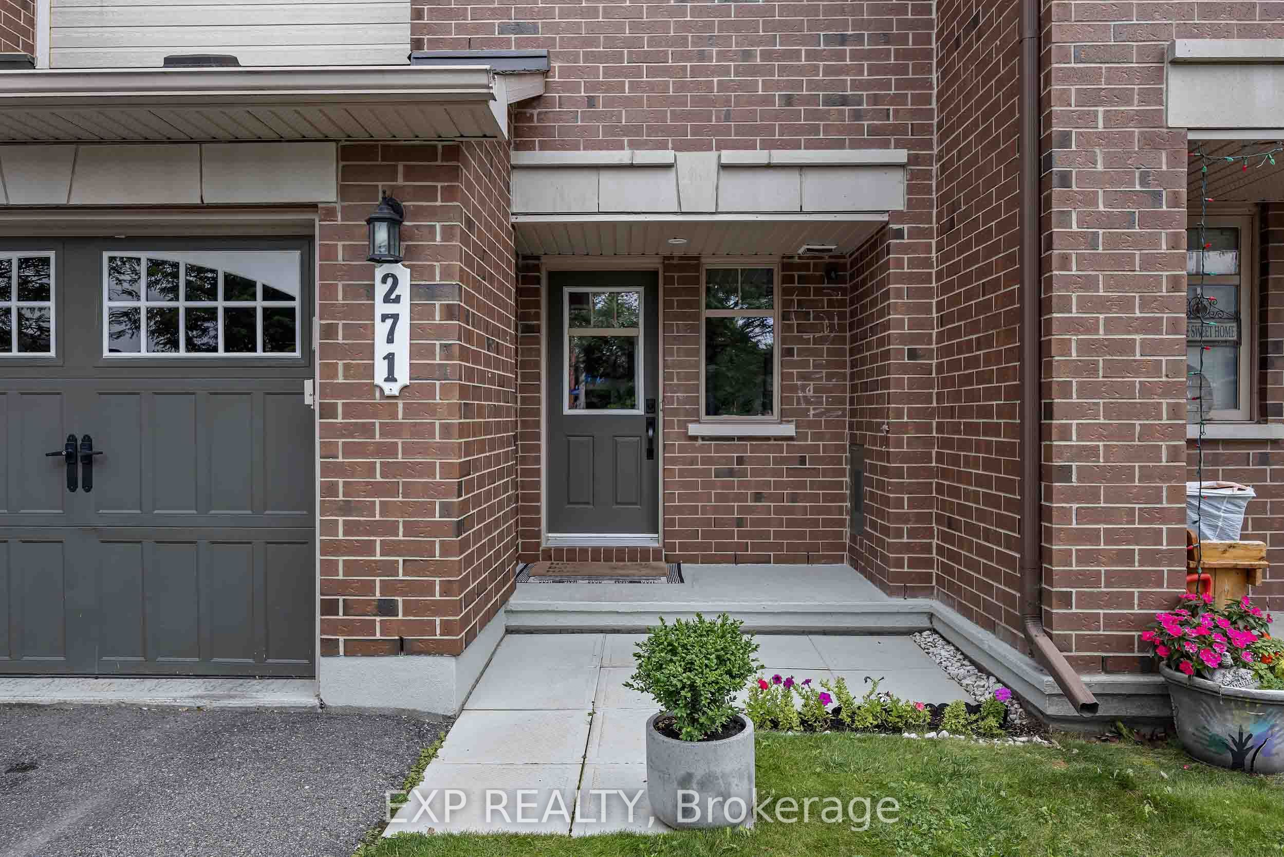 271 GARRITY Crescent, Barrhaven, ON K2J 3T6 photo 4