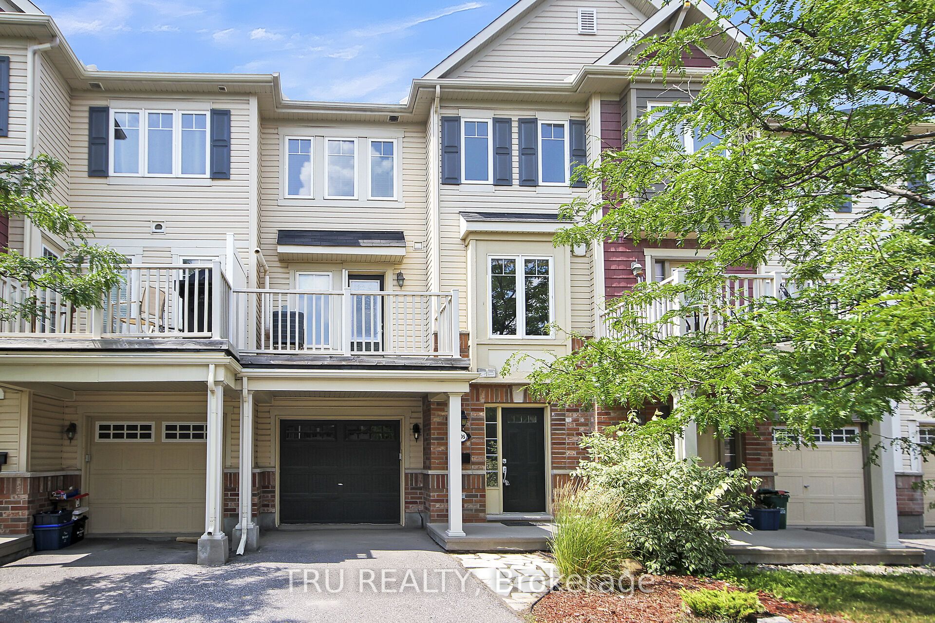 2505 Waterlilly Way, Barrhaven, ON K2J 0K2