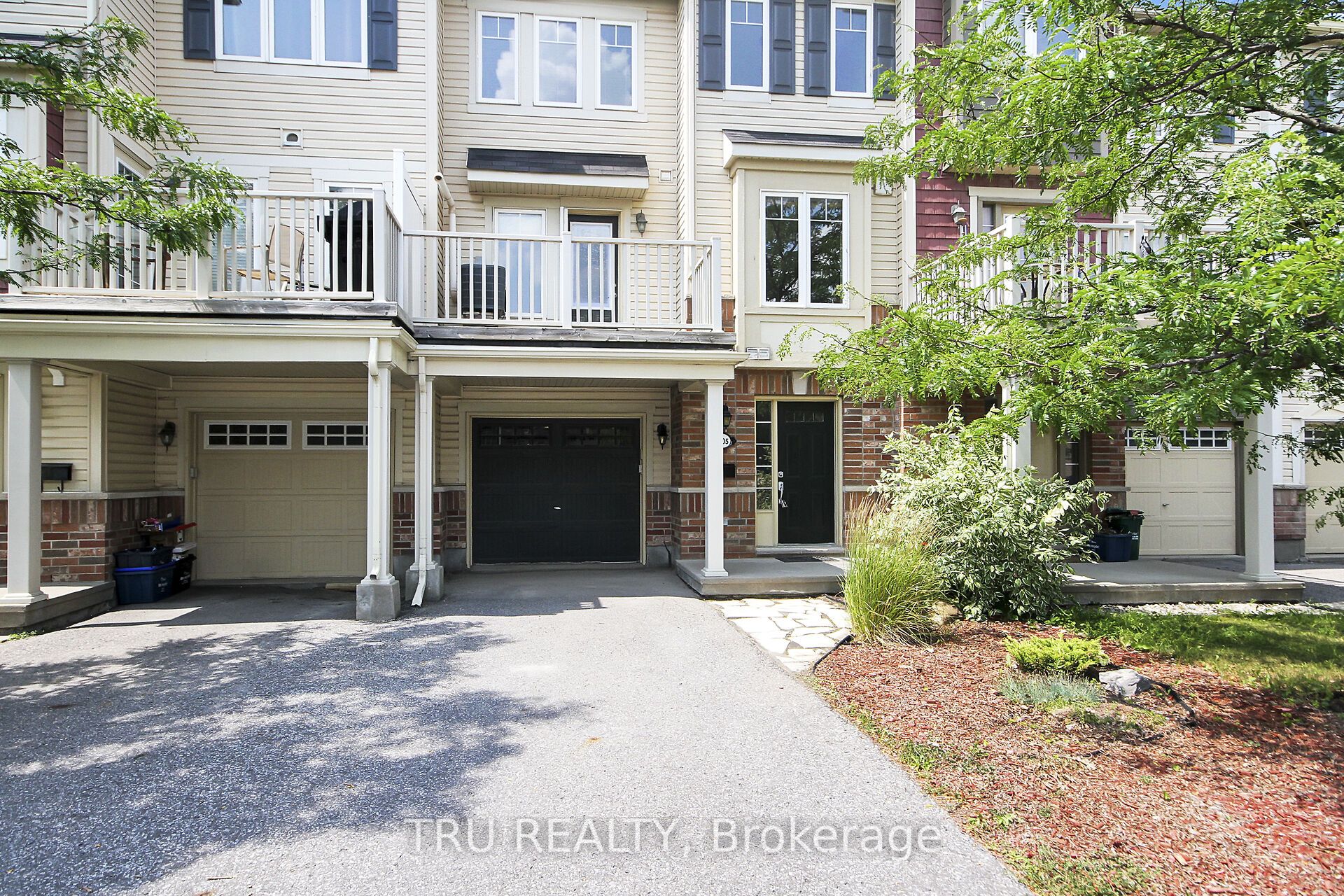 2505 Waterlilly Way, Barrhaven, ON K2J 0K2 photo 2