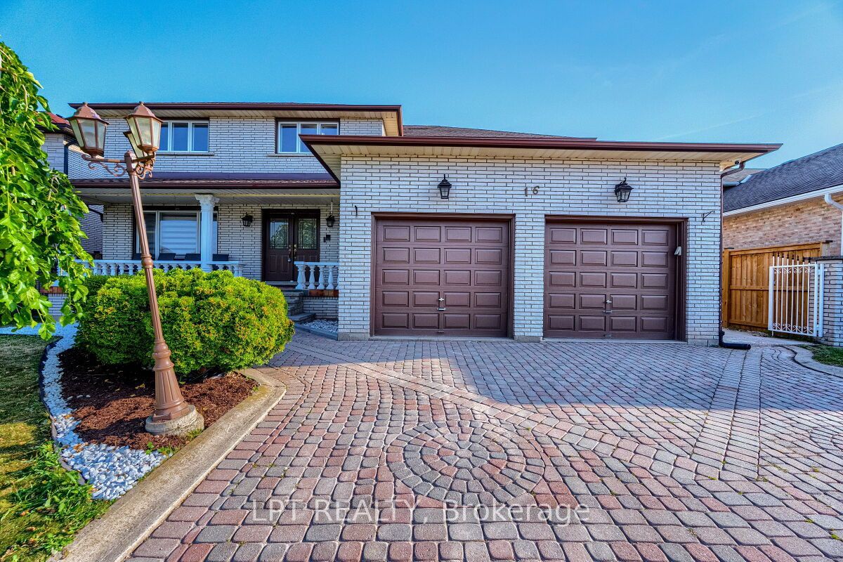 16 Vogue Court, Hamilton, ON L8E 4T3 photo 2