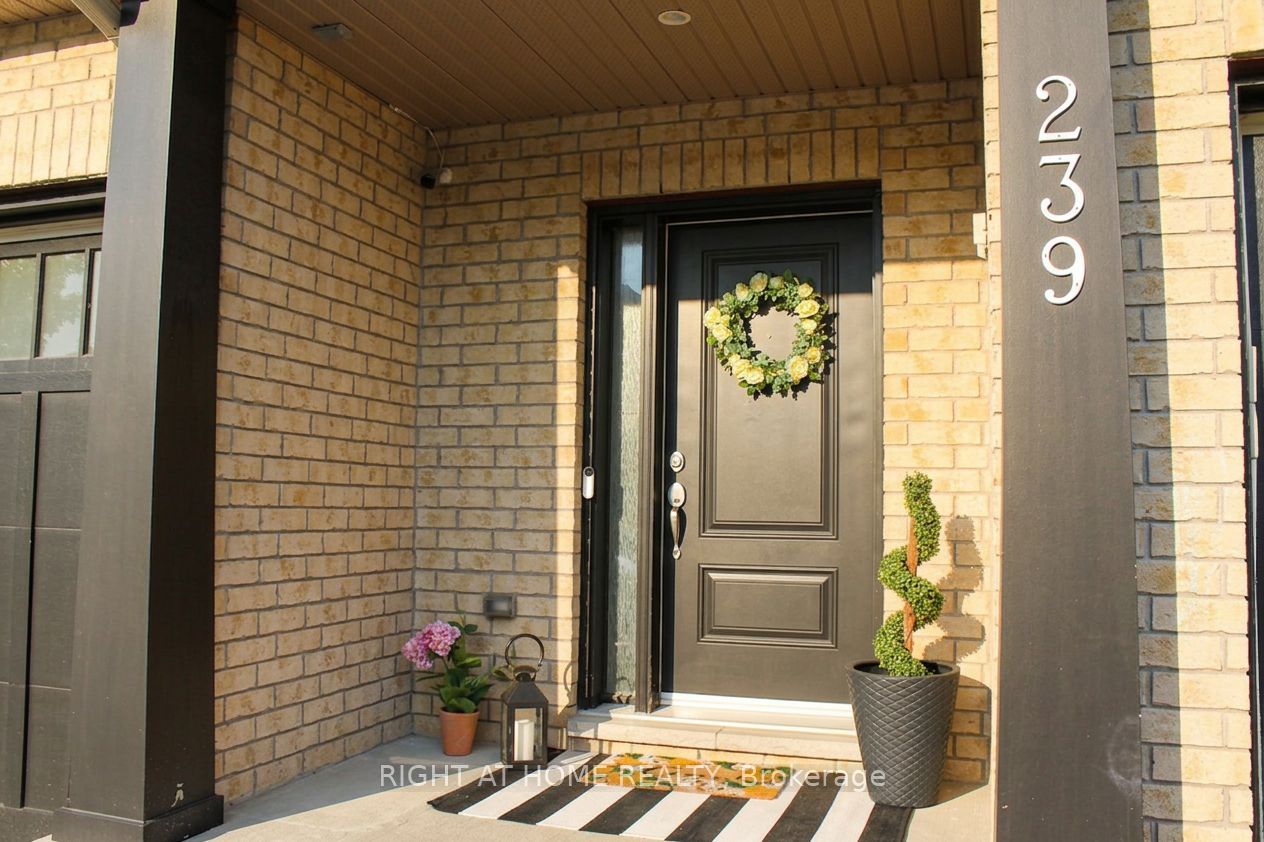 239 Via San Marino Street, Barrhaven, ON K2J 5X9 photo 2