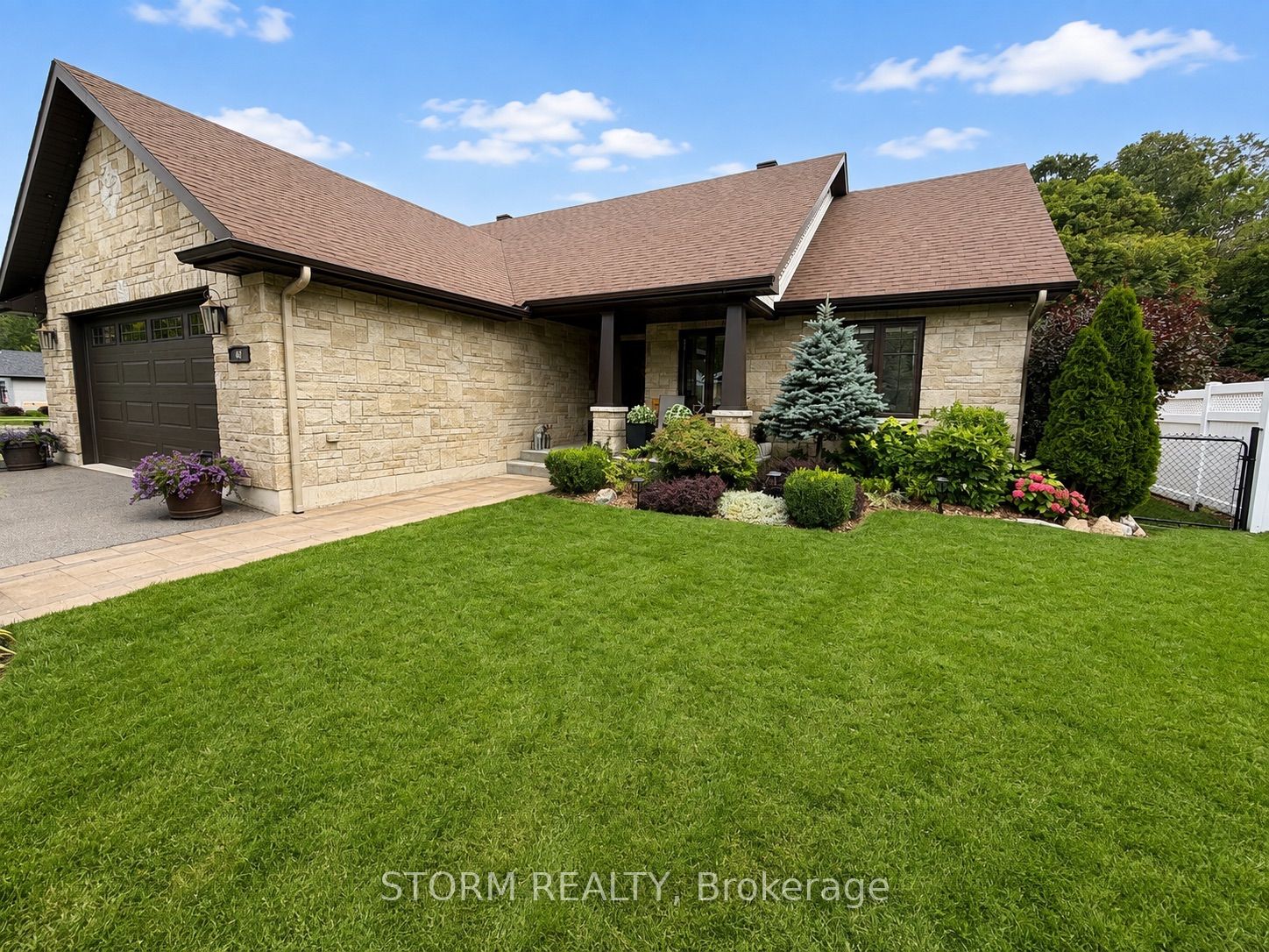 40 Ault Drive, South Stormont, ON K0C 1M0 photo 2