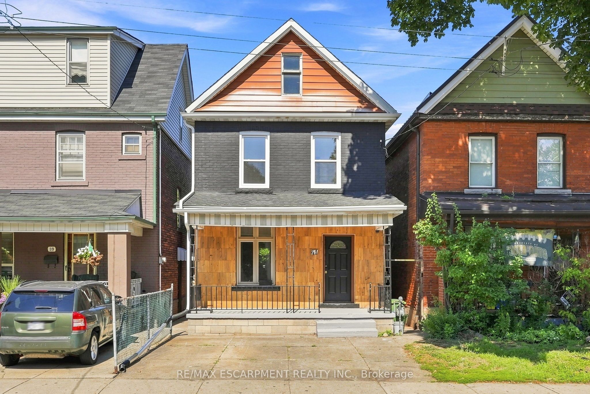 41 BARNESDALE Avenue N, Hamilton, ON L8L 6R7