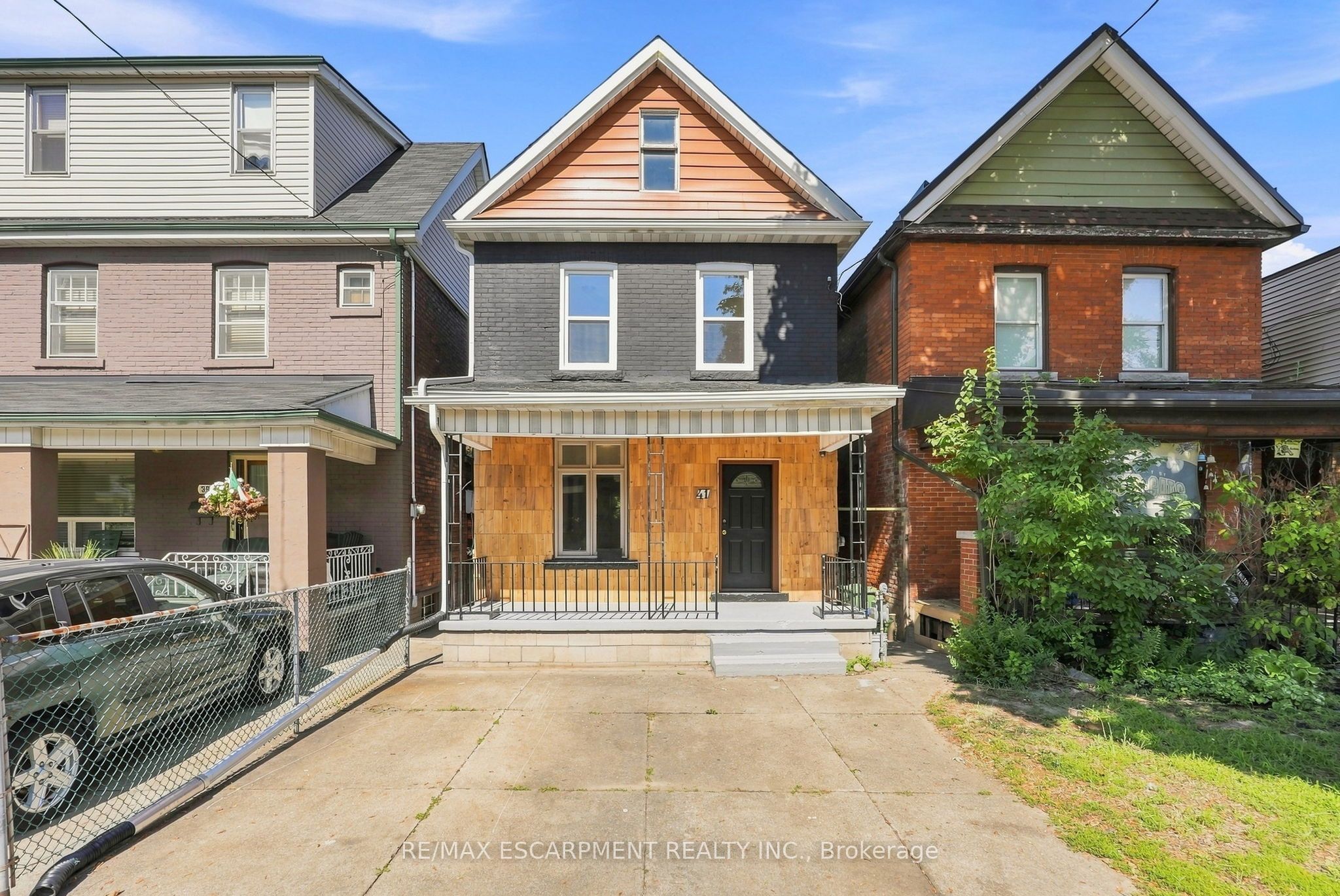 41 BARNESDALE Avenue N, Hamilton, ON L8L 6R7 photo 2