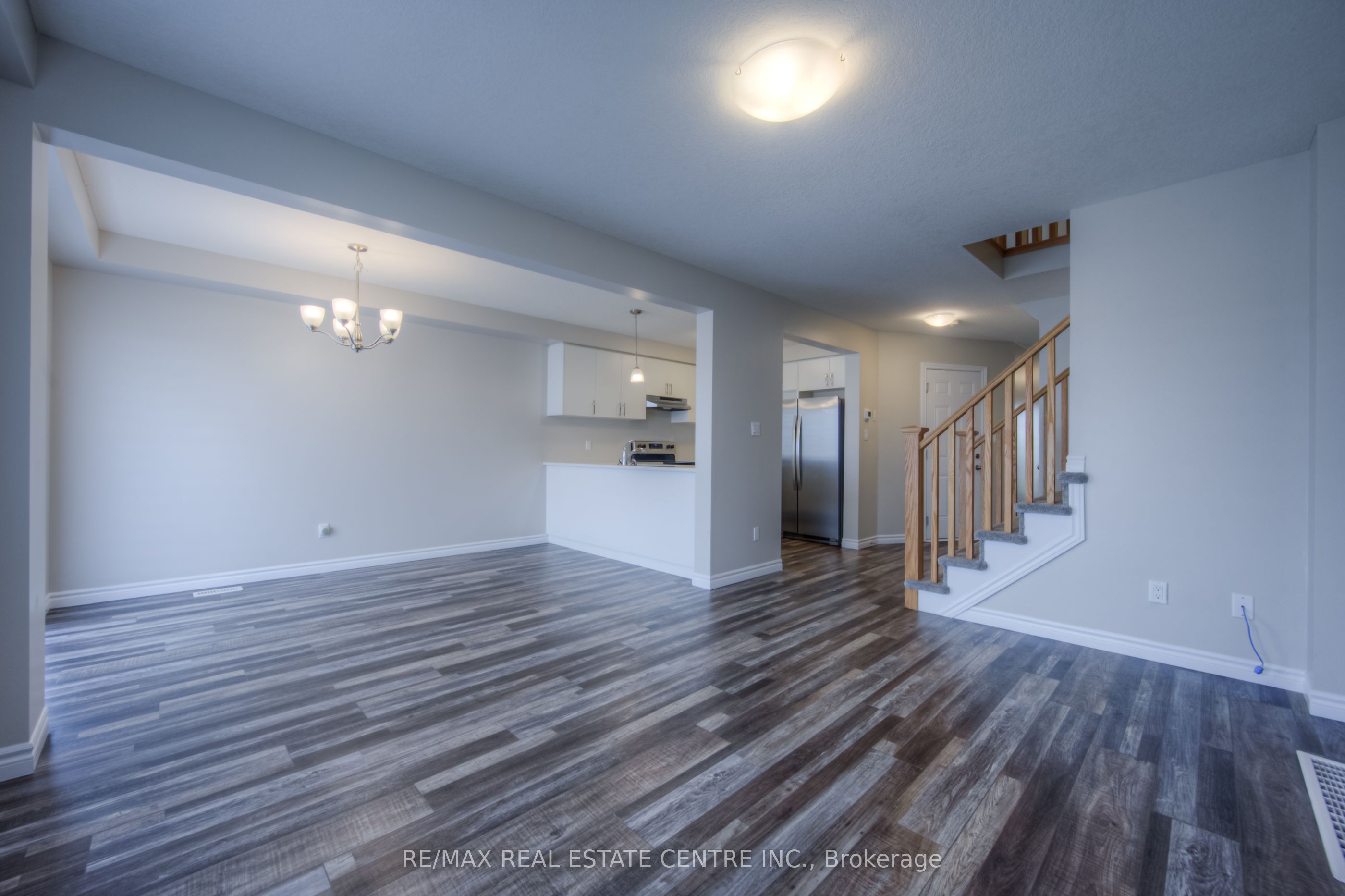 309 Bradshaw Drive, Stratford, ON N5A 0K2 photo 4